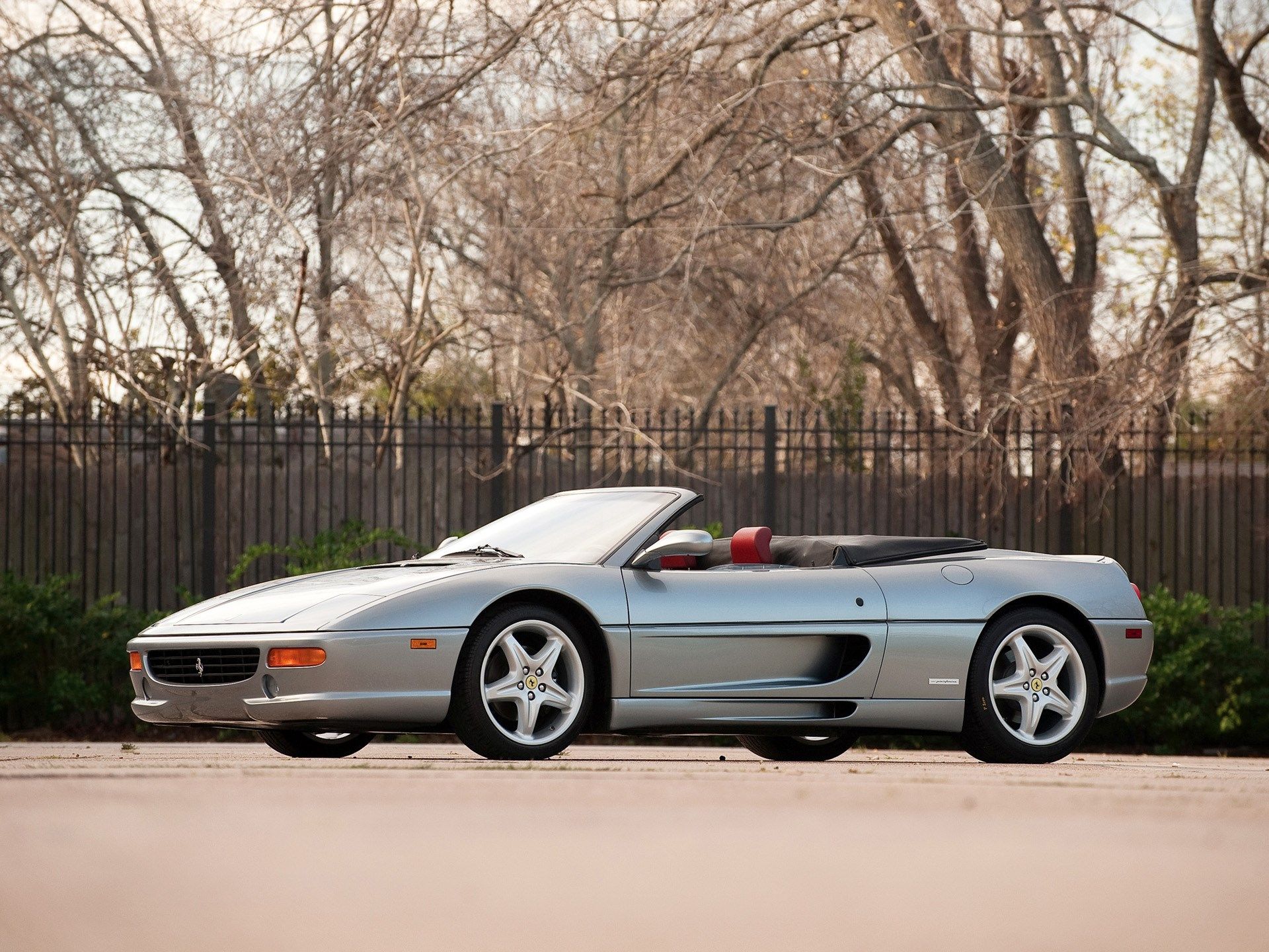 Ferrari F355 Spider Wallpapers