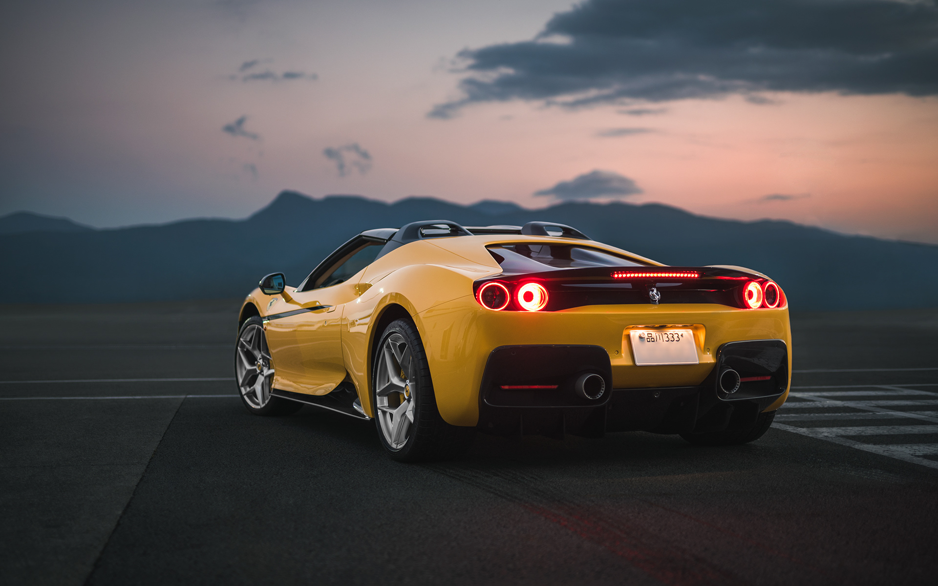 Ferrari J50 Wallpapers