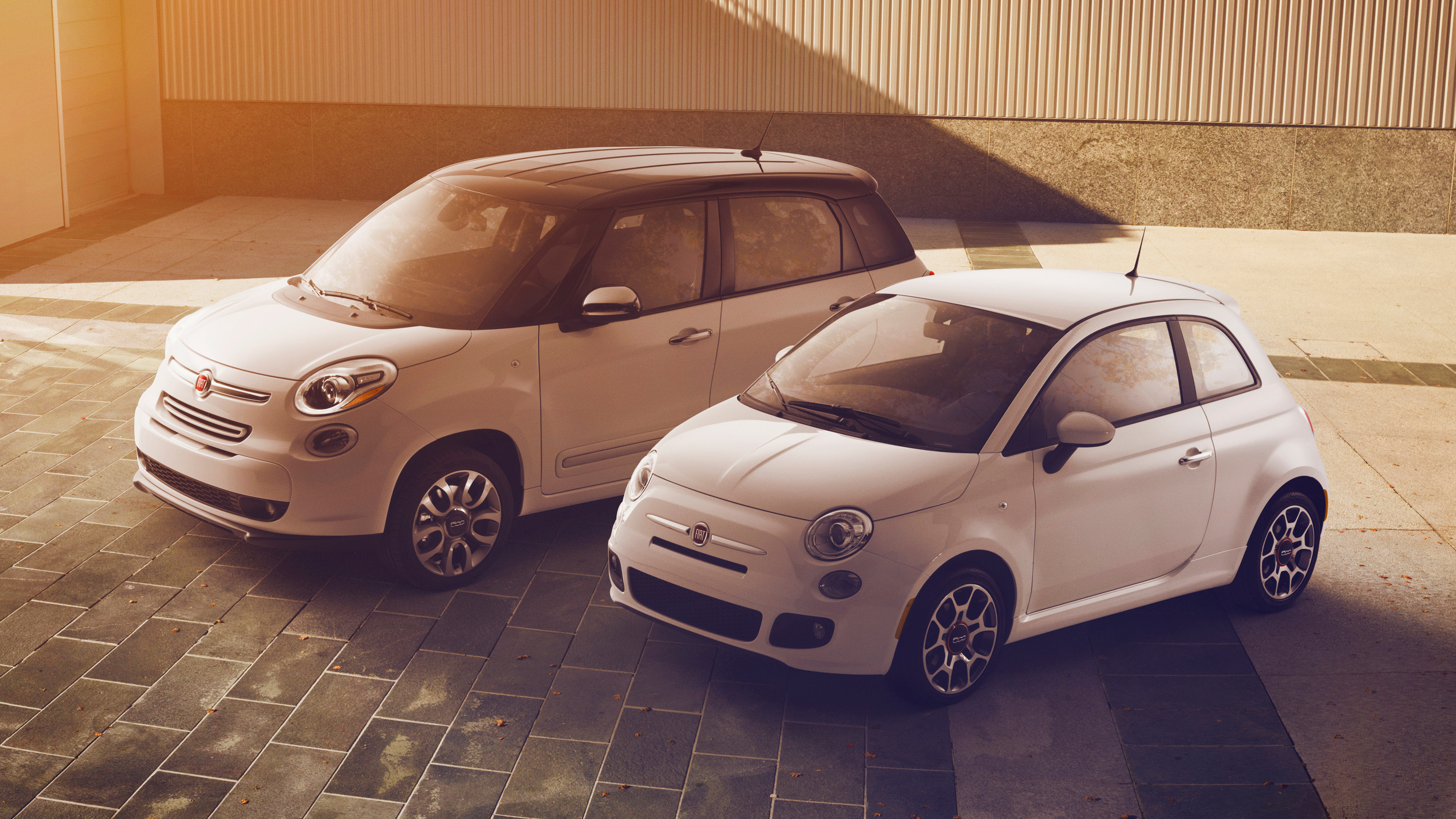 Fiat 500L Beats Edition Wallpapers