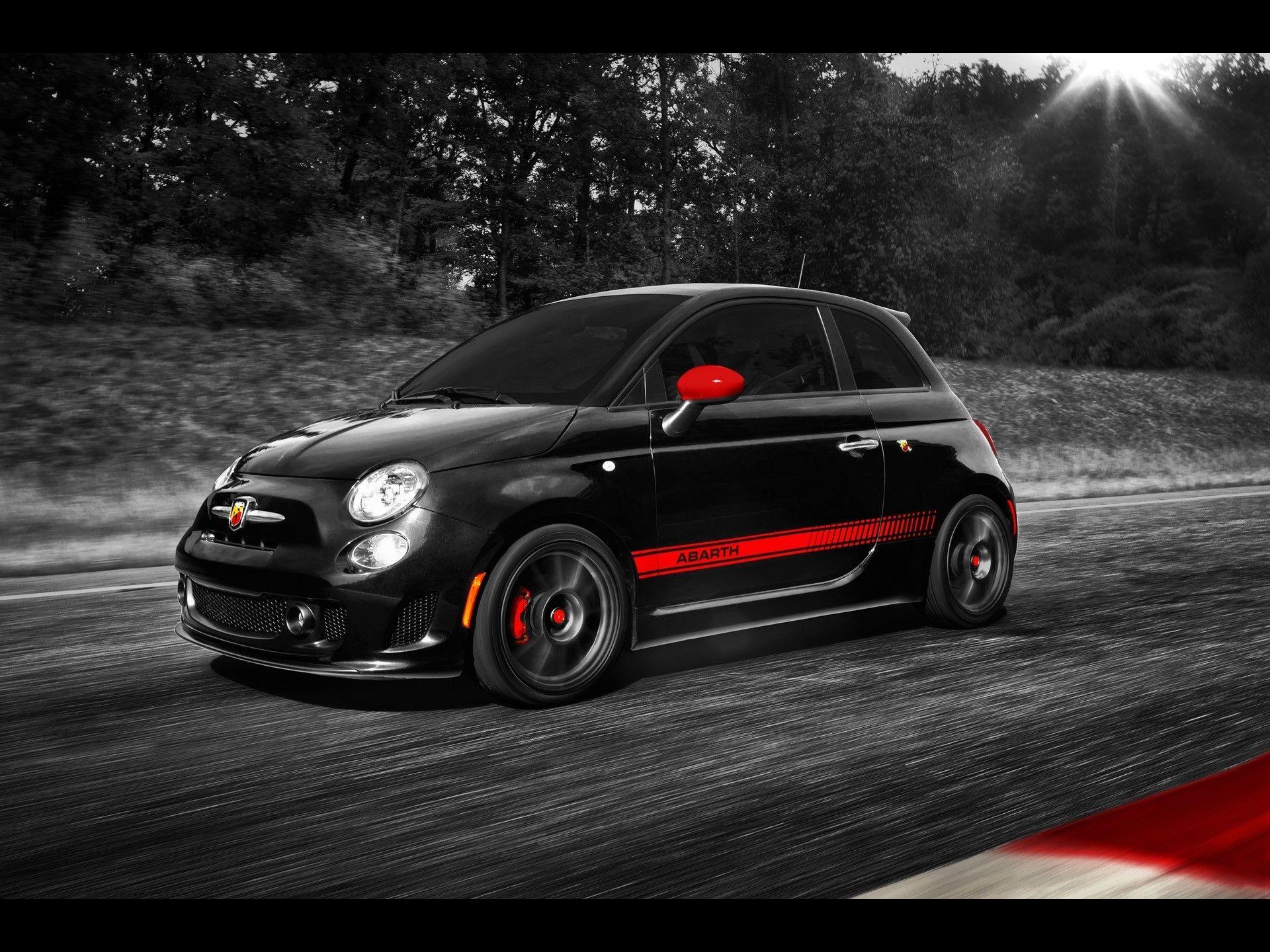 Fiat 500L Beats Edition Wallpapers