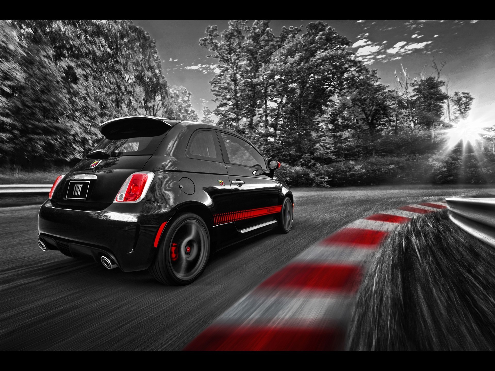 Fiat 500L Beats Edition Wallpapers