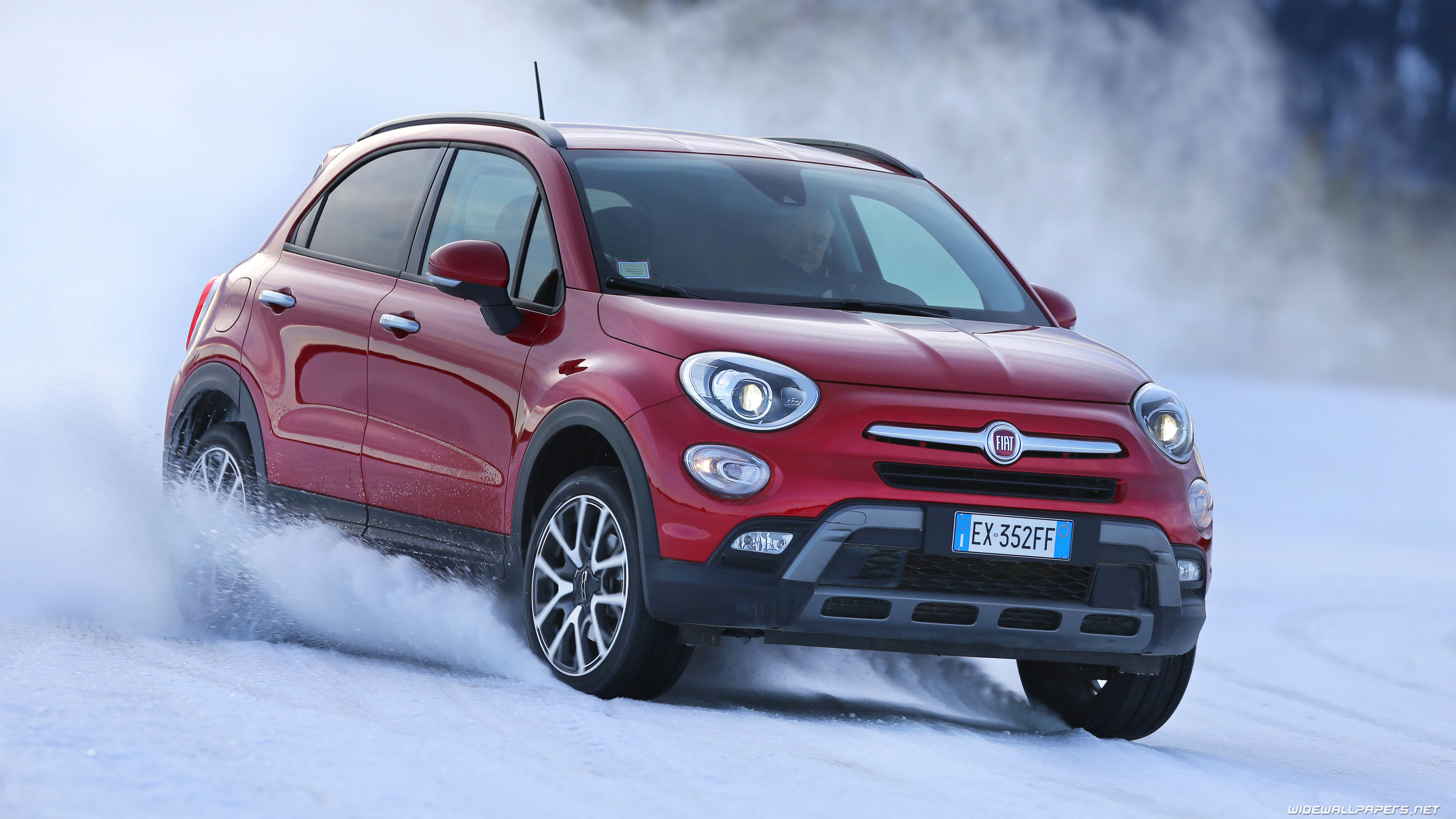 Fiat 500X Cross Wallpapers