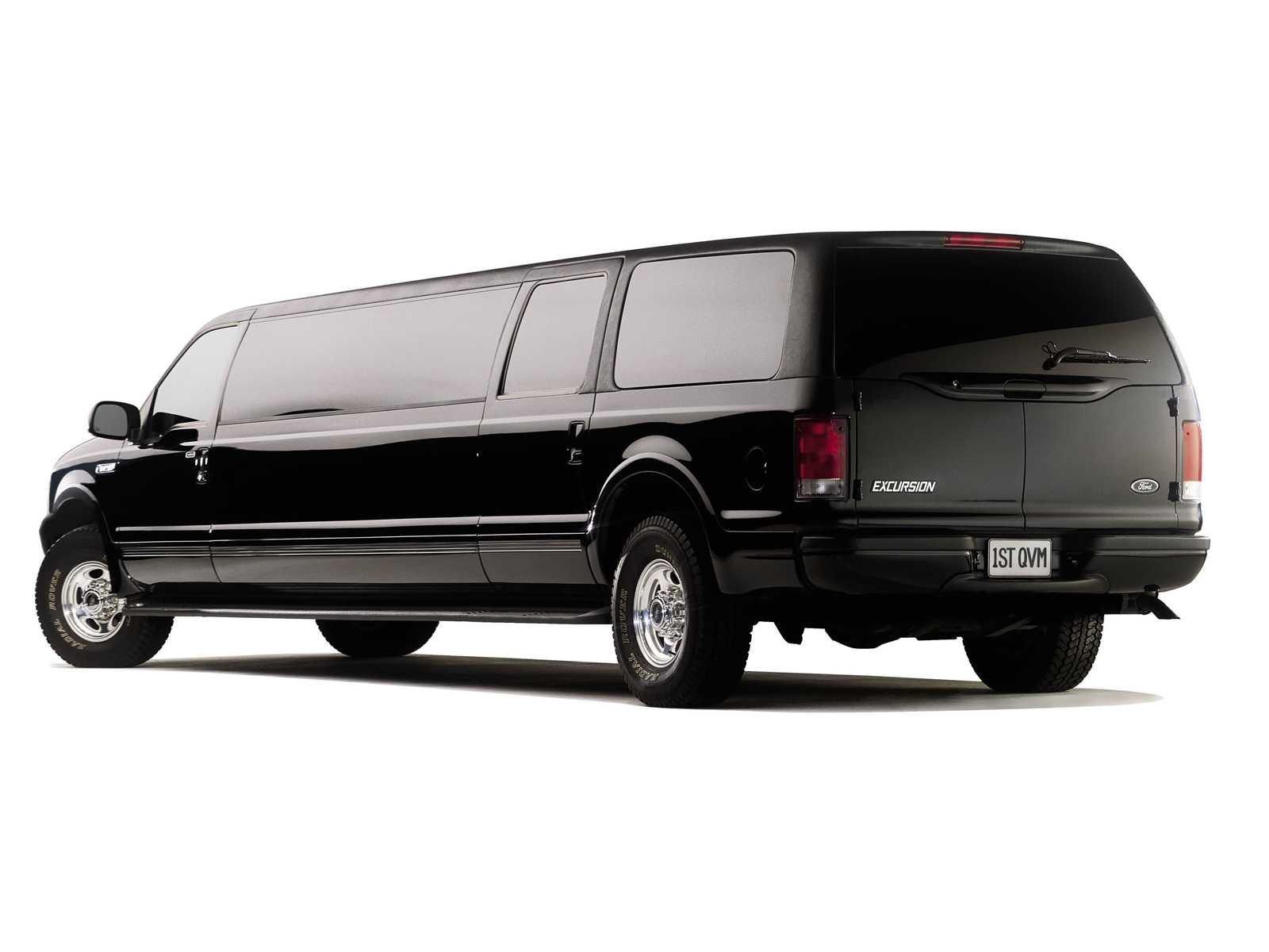 Ford Excursion Wallpapers