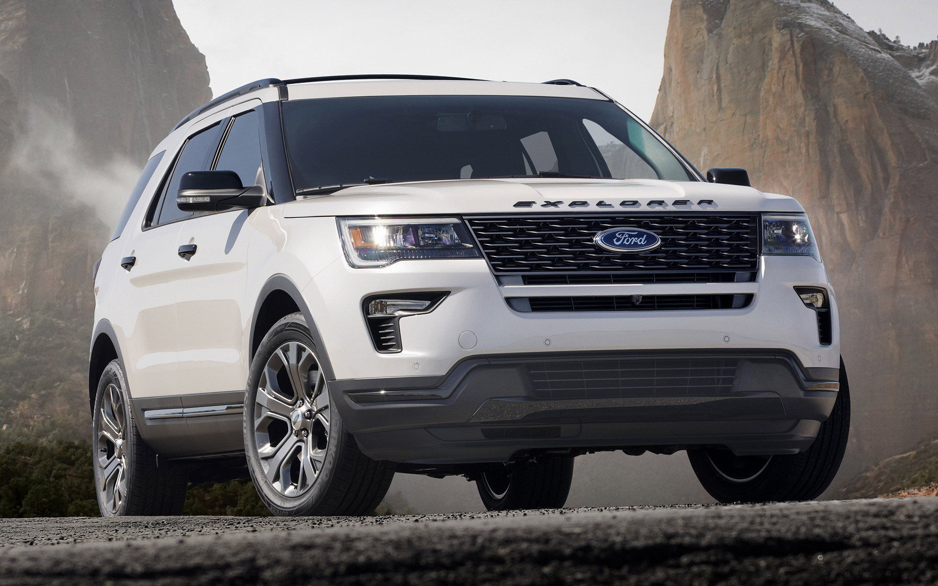 Ford Explorer Wallpapers