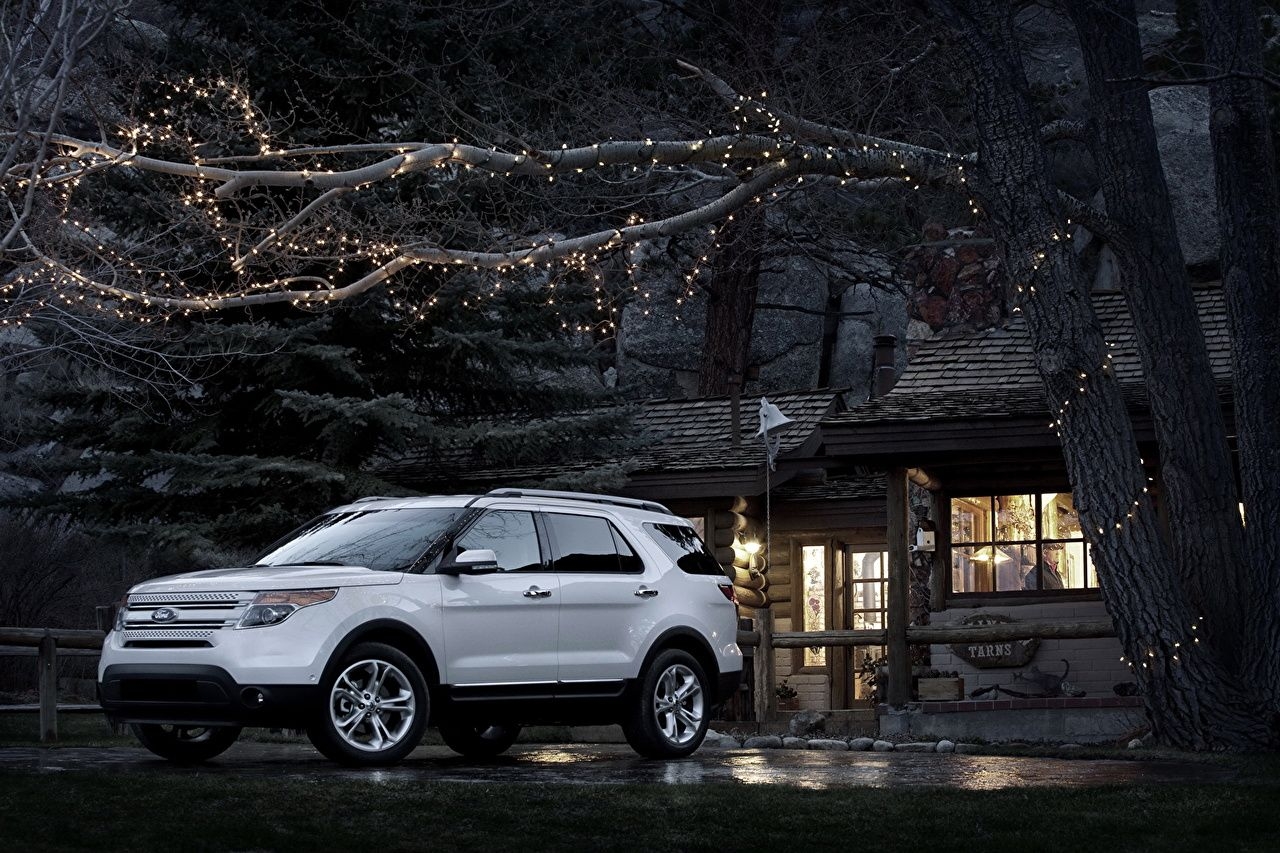 Ford Explorer Wallpapers