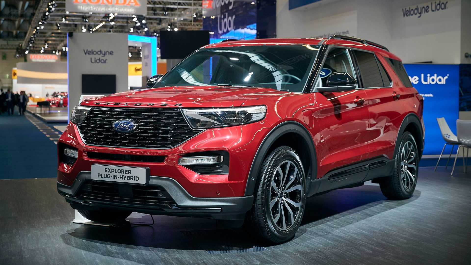 Ford Explorer Hybrid Wallpapers