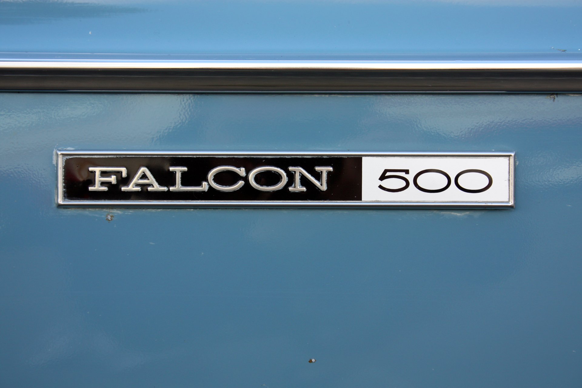 Ford Falcon 500 Wallpapers