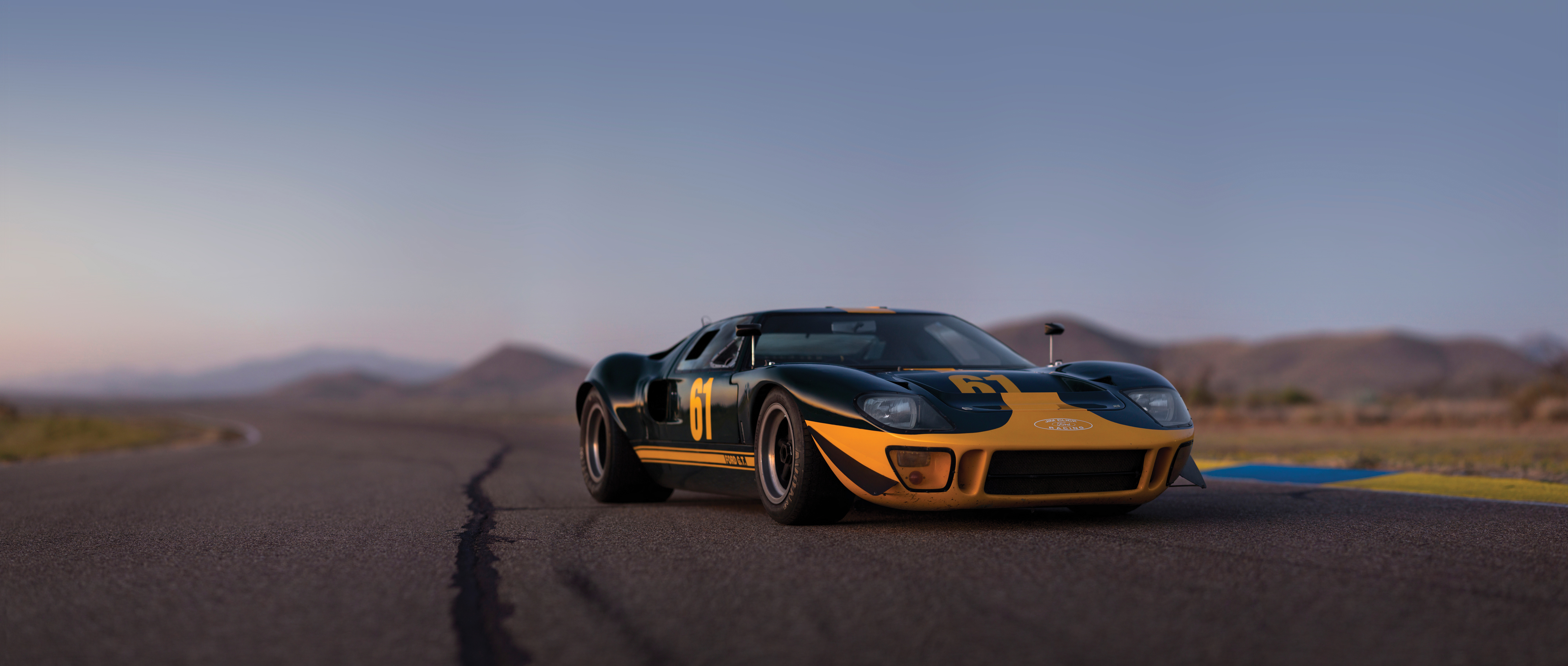 Ford Gt40 Minimalist Wallpapers