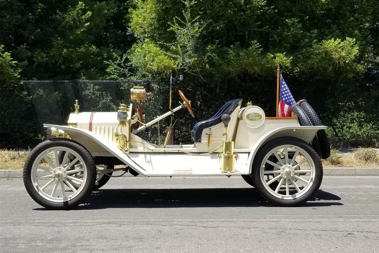 Ford Model-T Speedster Wallpapers