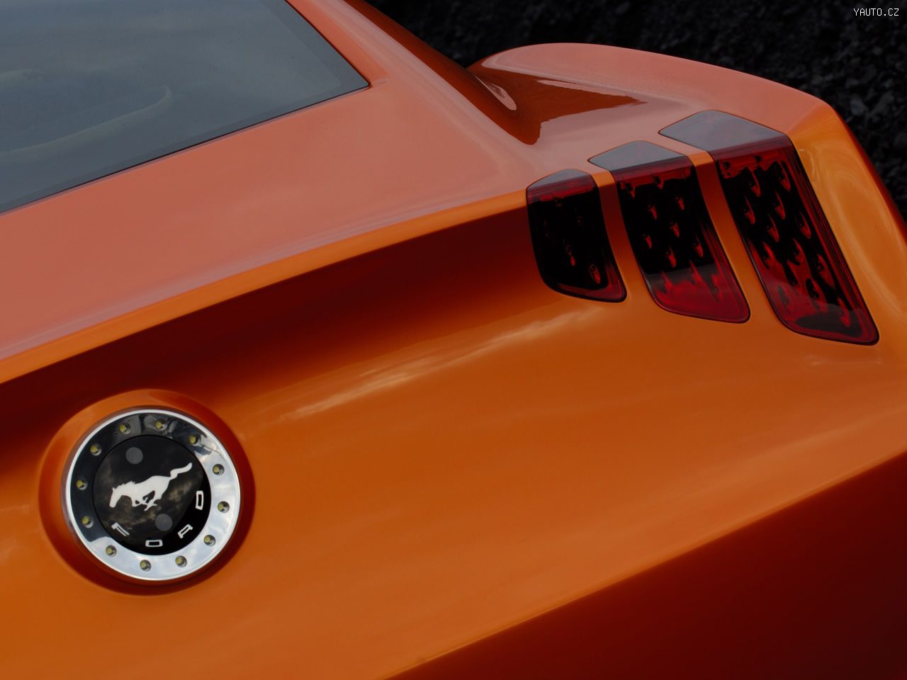 Ford Mustang Giugiaro Wallpapers