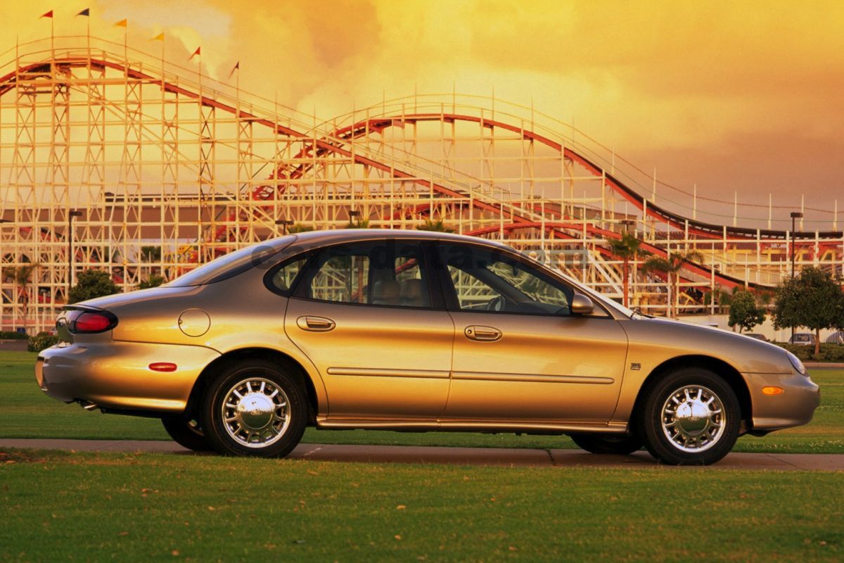 Ford Taurus Wallpapers