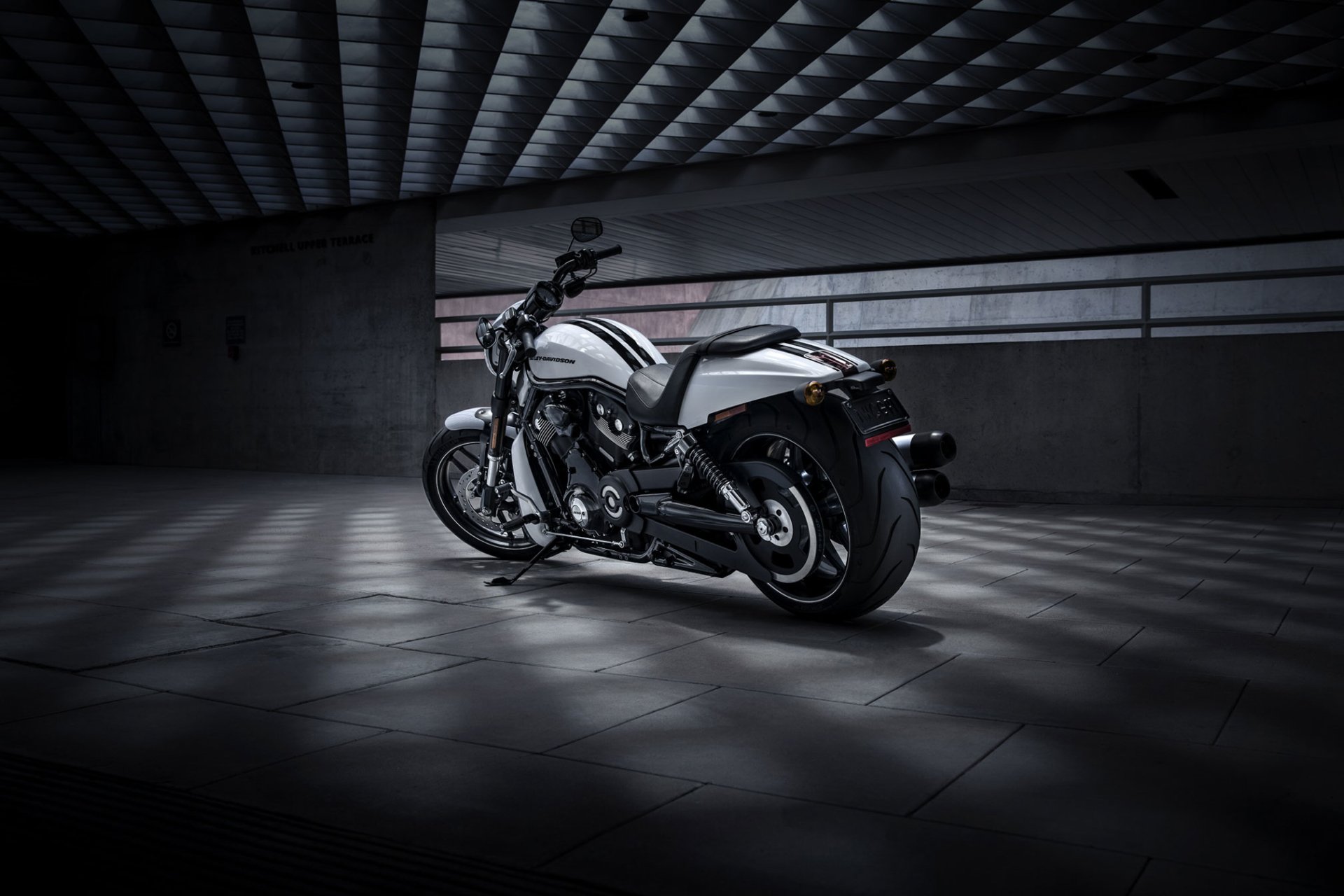 Harley-Davidson Night Rod Wallpapers