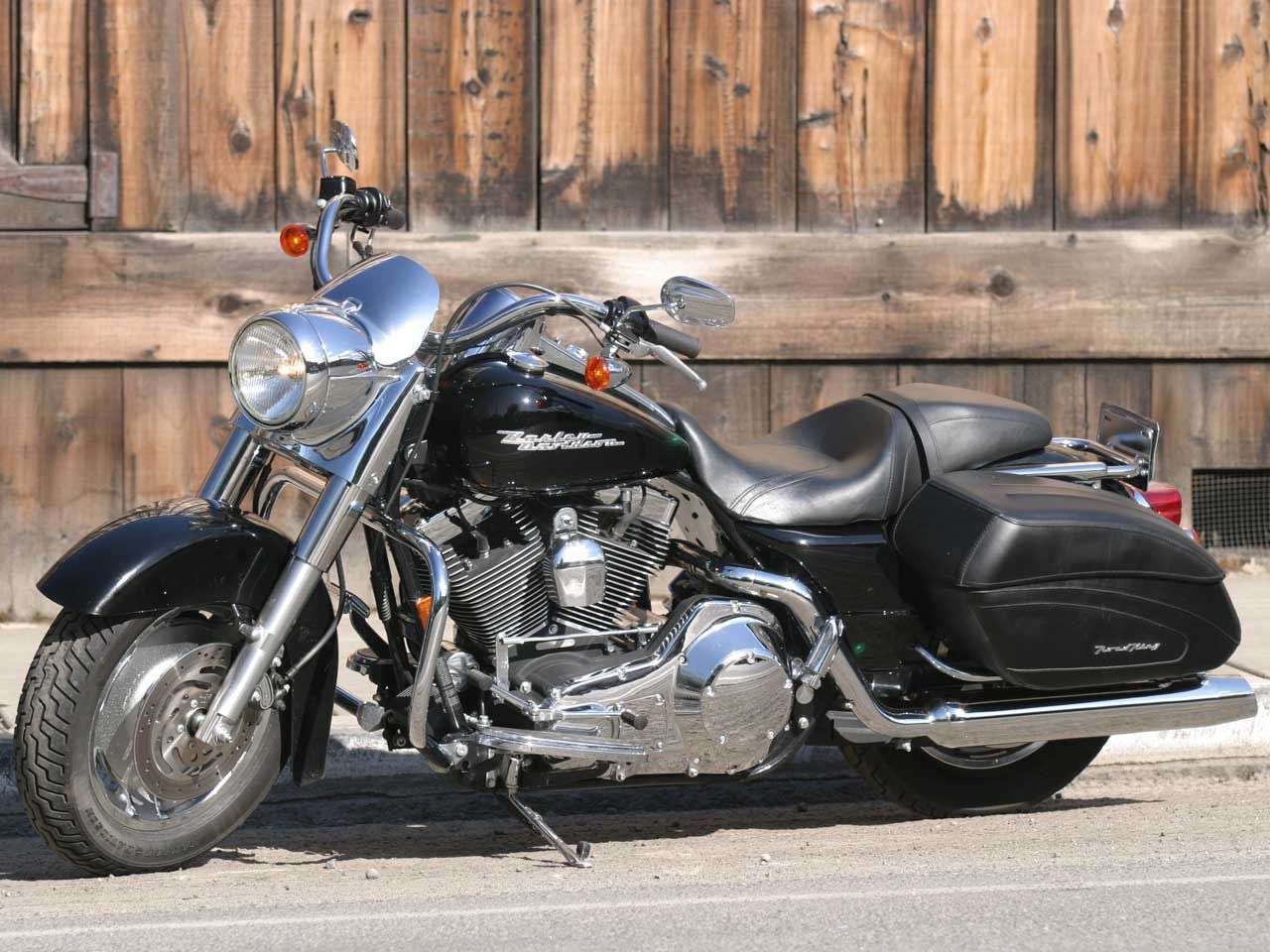 Harley-Davidson Road King Wallpapers