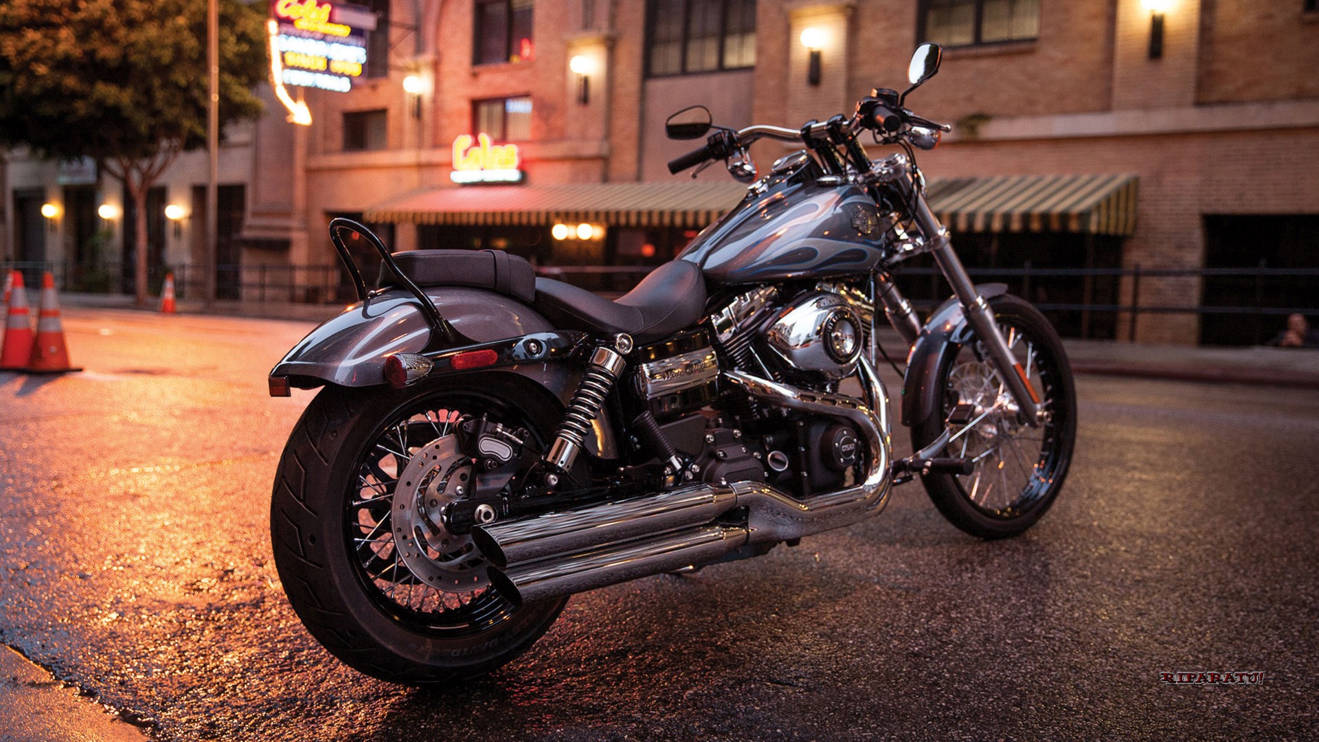 Harley-Davidson Wide Glide Wallpapers