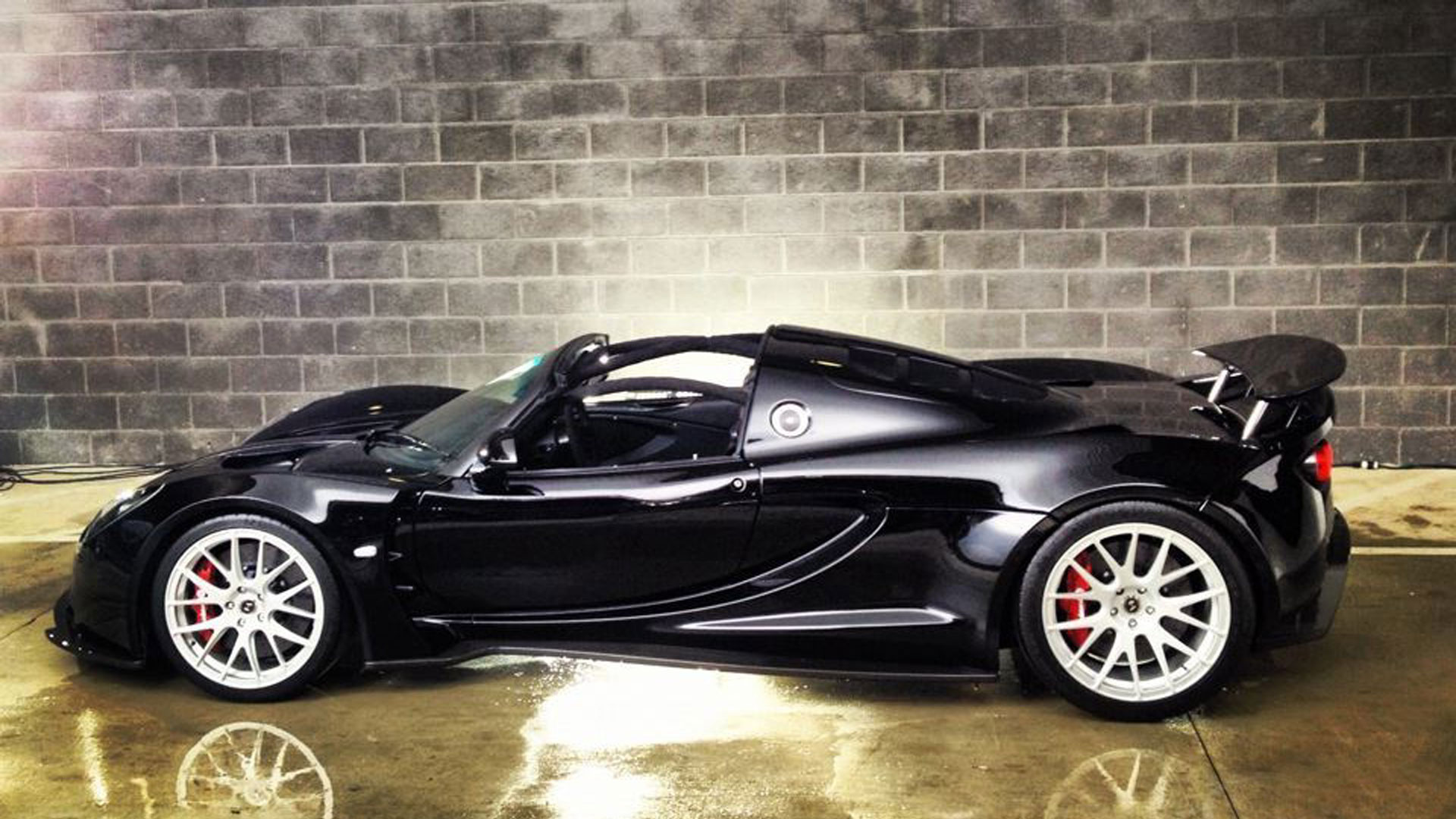 Hennessey Venom Gt Spyder Wallpapers