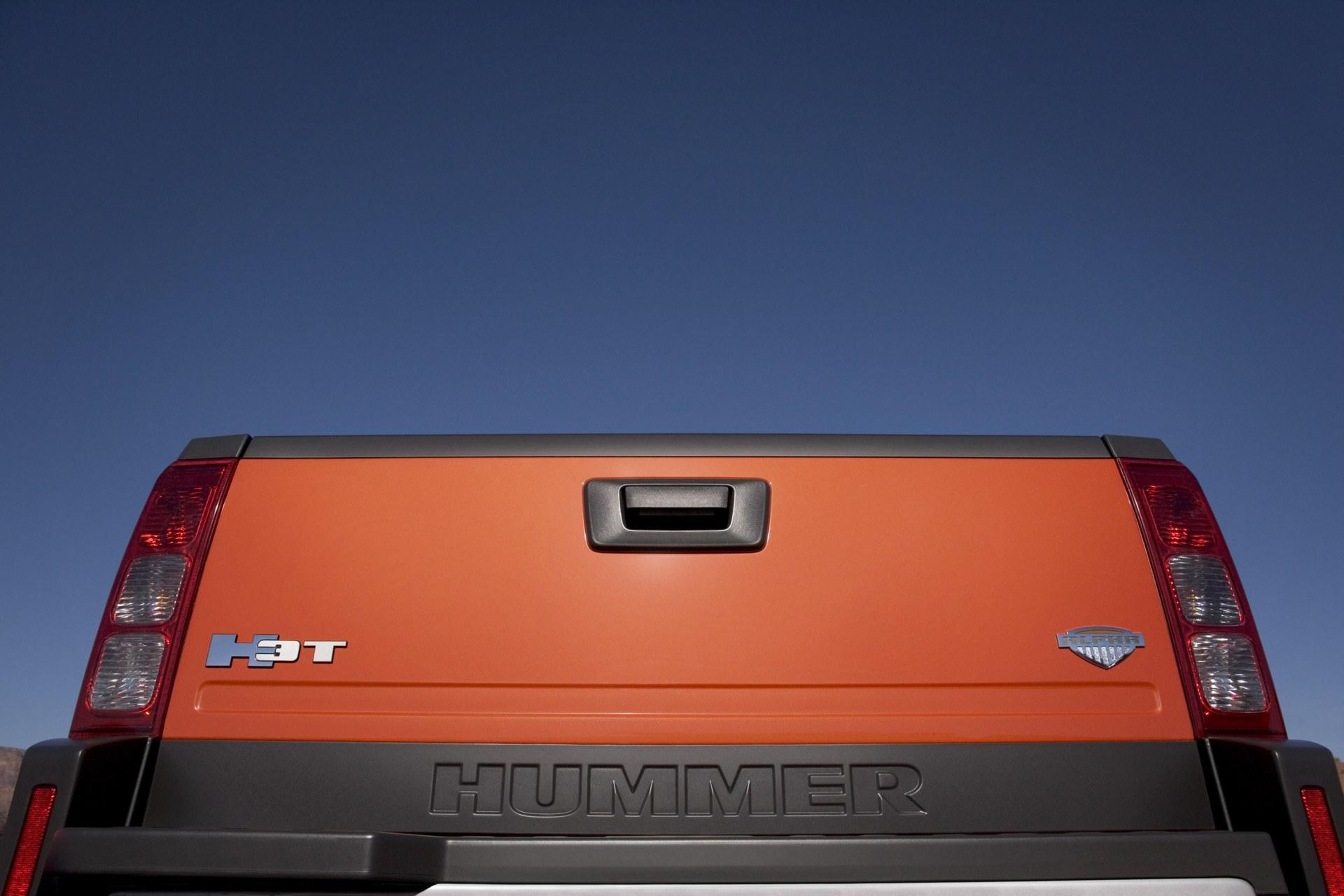 Hummer H3T Alpha Wallpapers