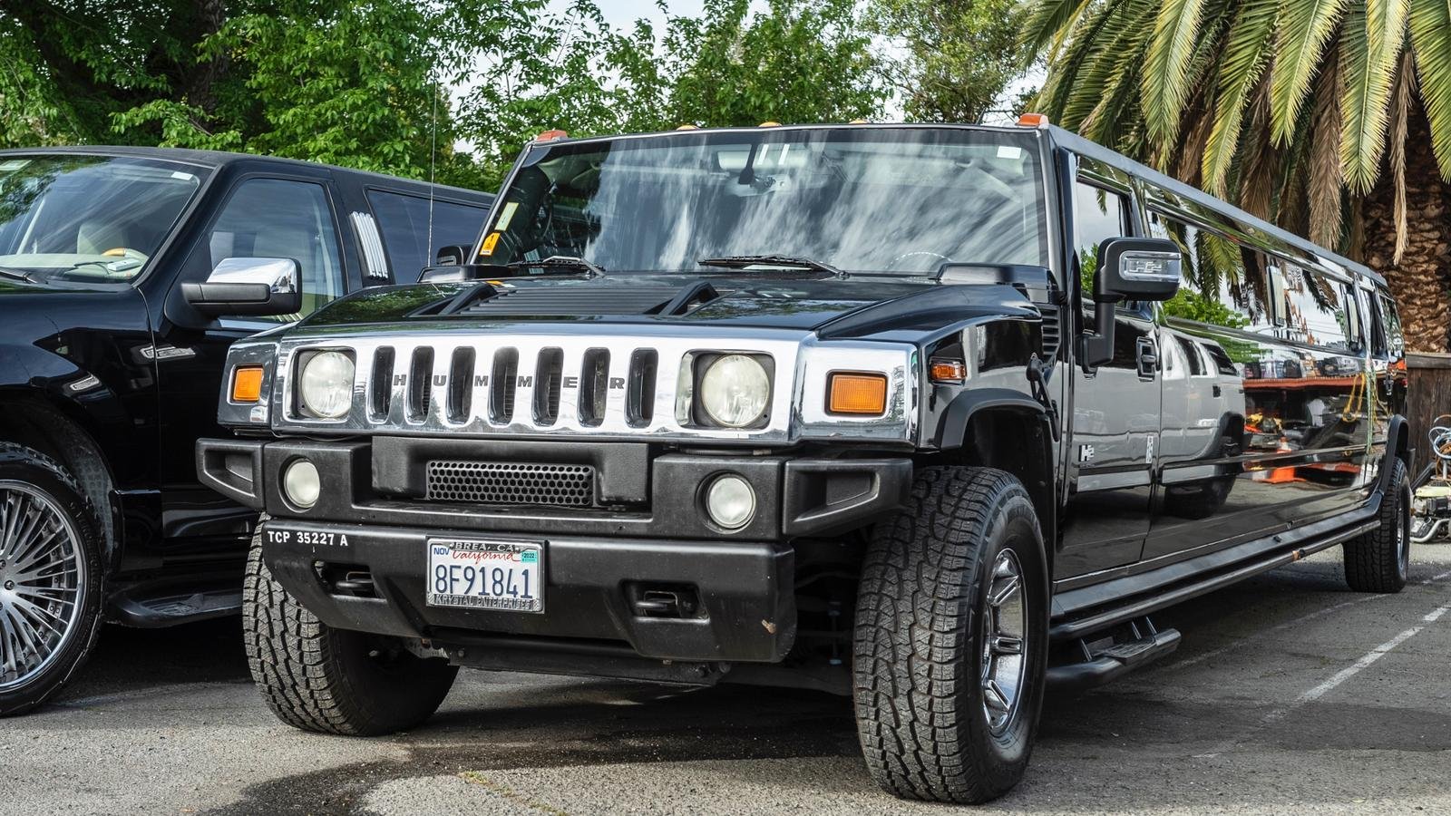 Hummer Limousine Wallpapers