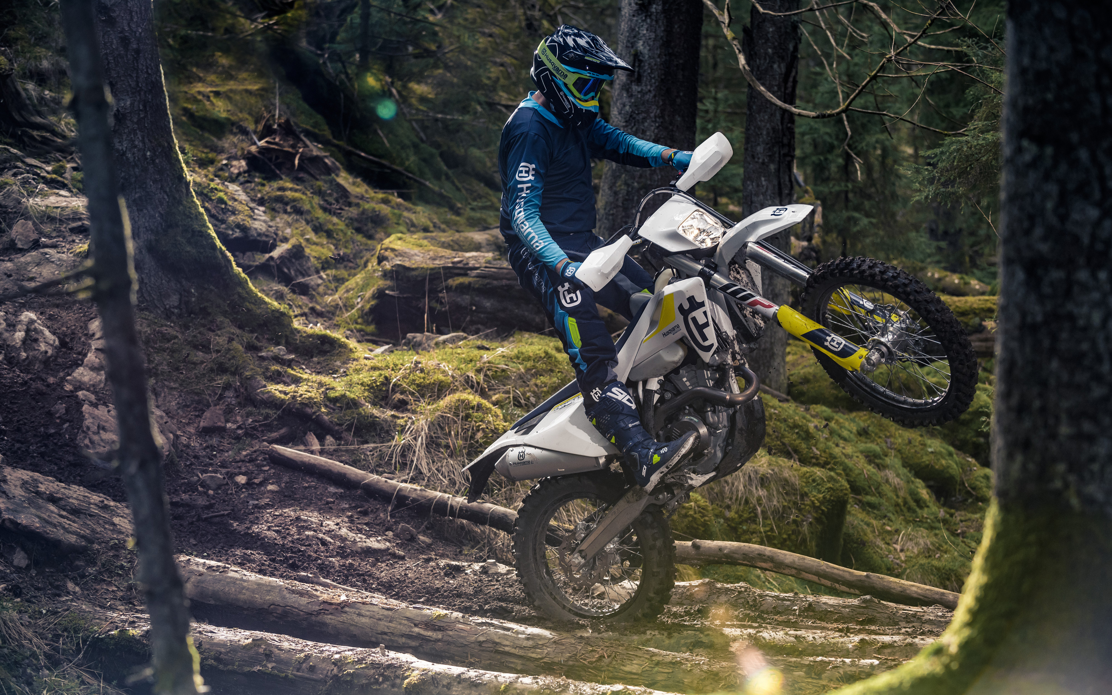 Husqvarna Wallpapers