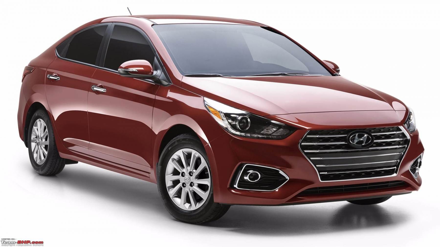 Hyundai Verna Wallpapers