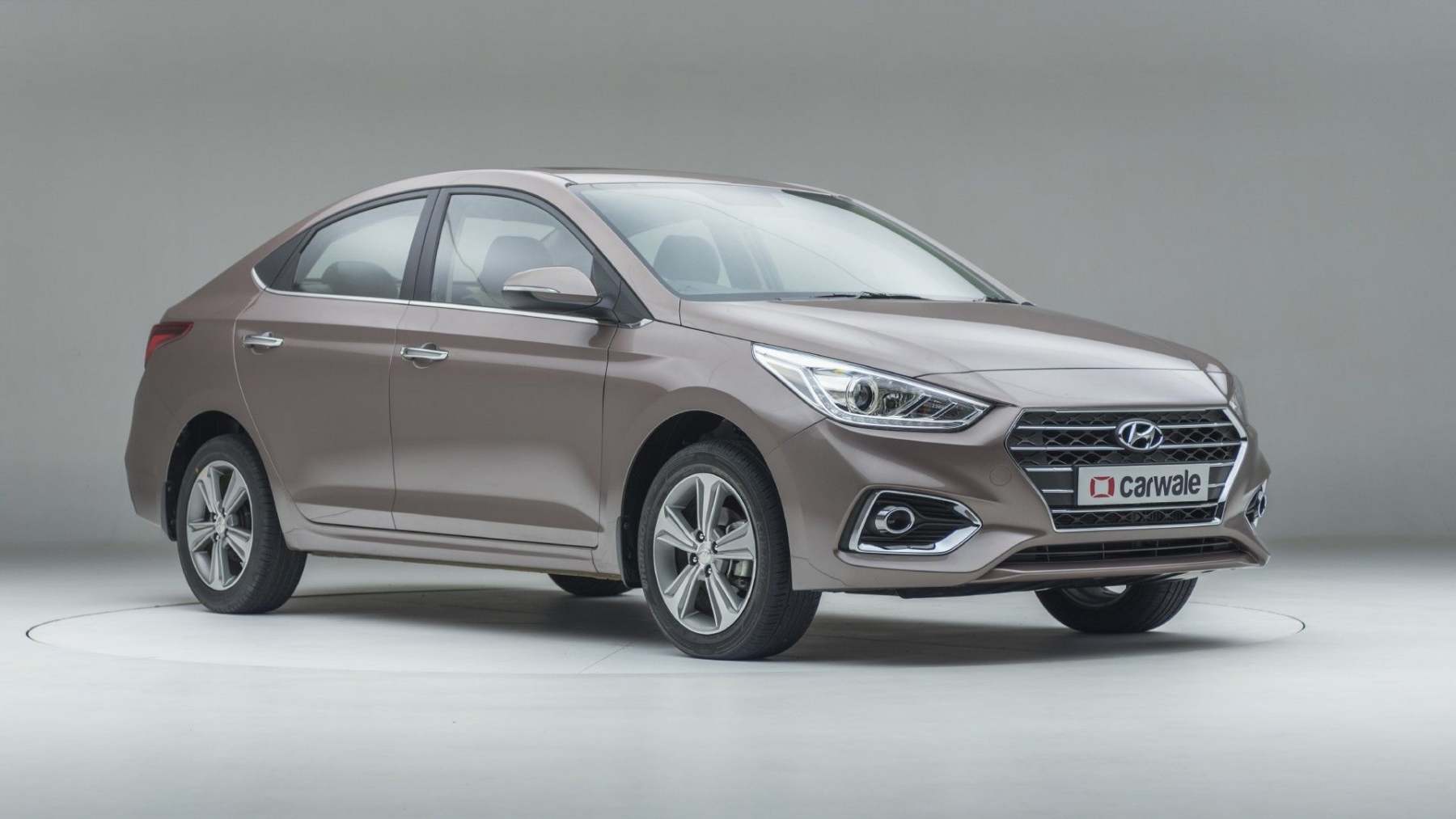 Hyundai Verna Wallpapers