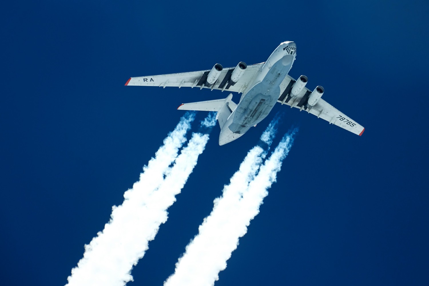 Ilyushin Il-76Td Wallpapers