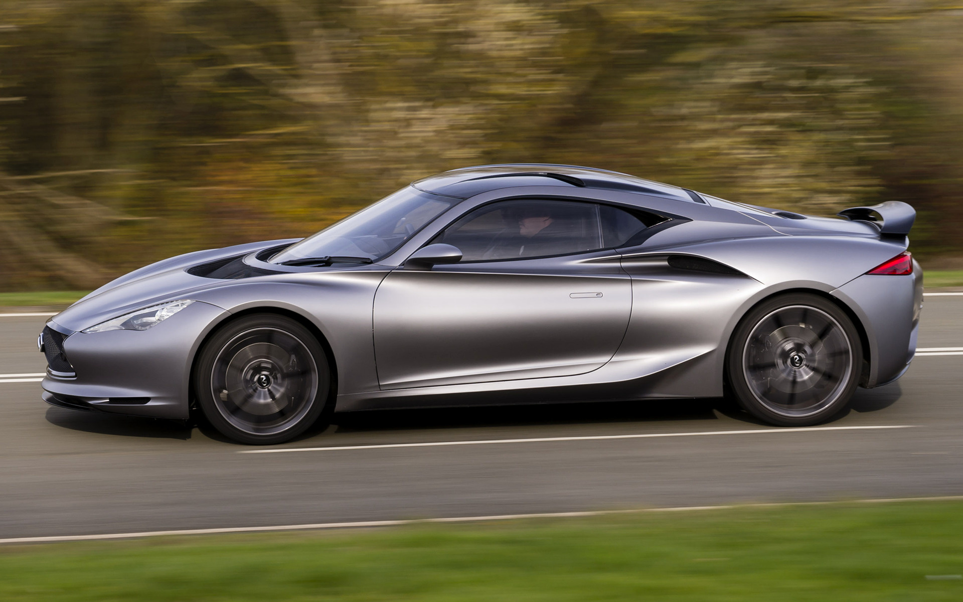 Infiniti Emerg-E Concept Wallpapers