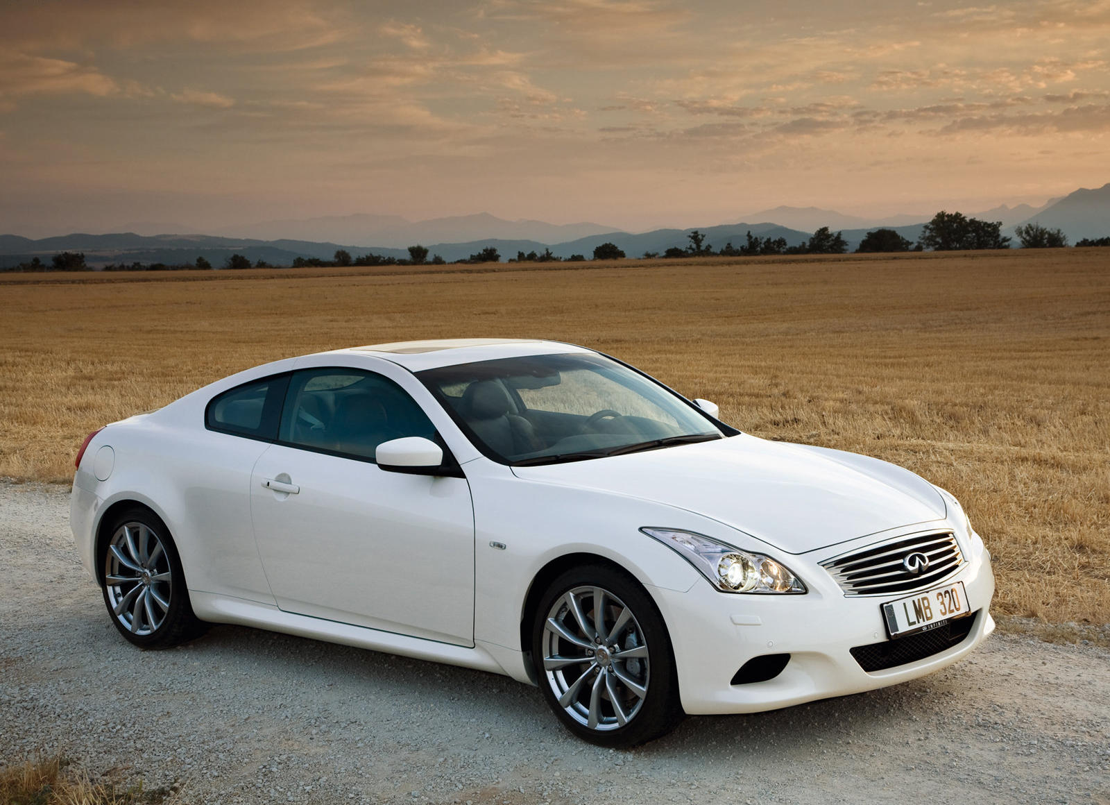 Infiniti G37 Coupe Wallpapers