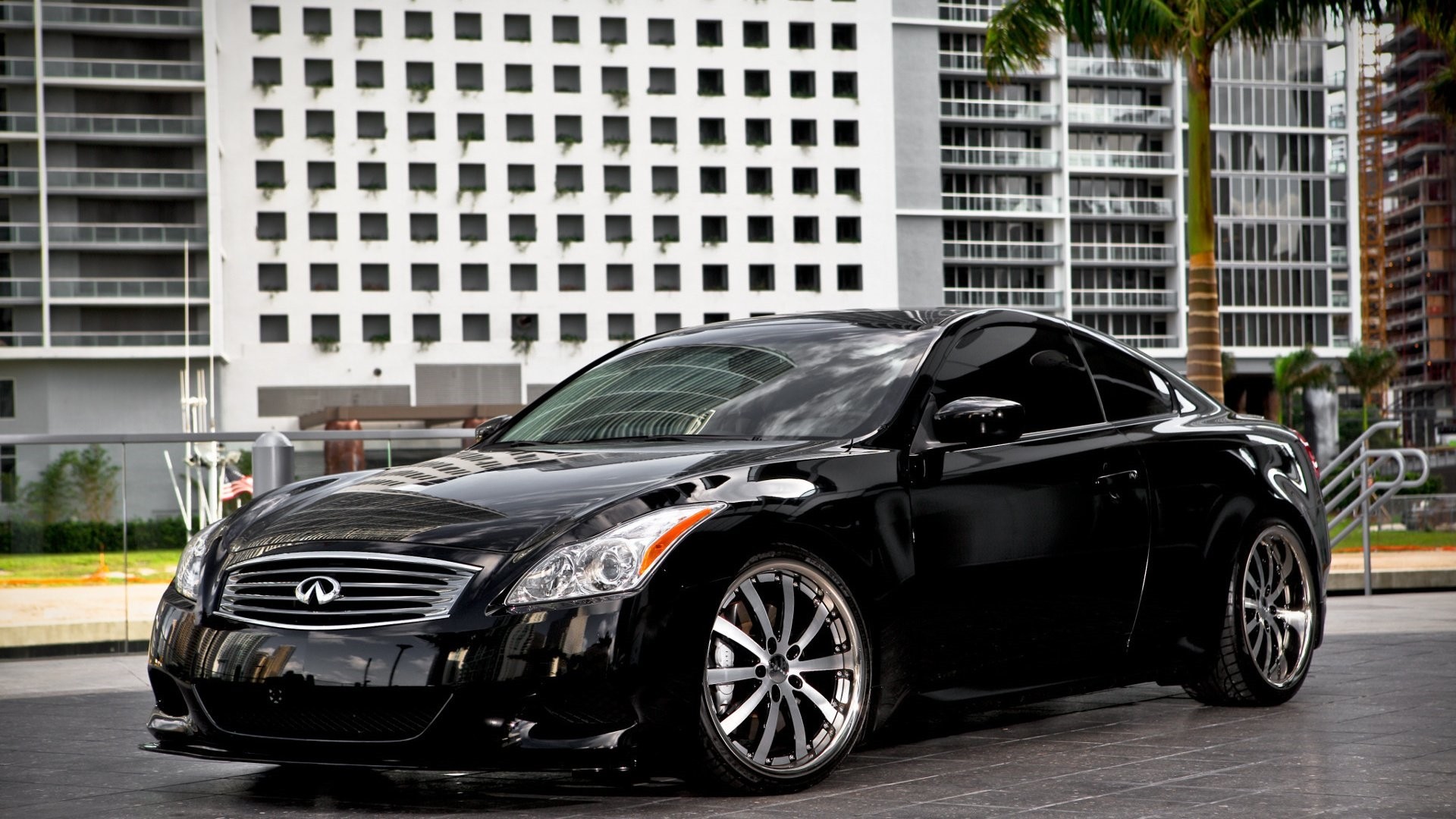 Infiniti G37 Coupe Wallpapers