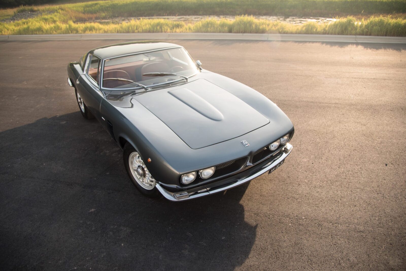 Iso Grifo Wallpapers