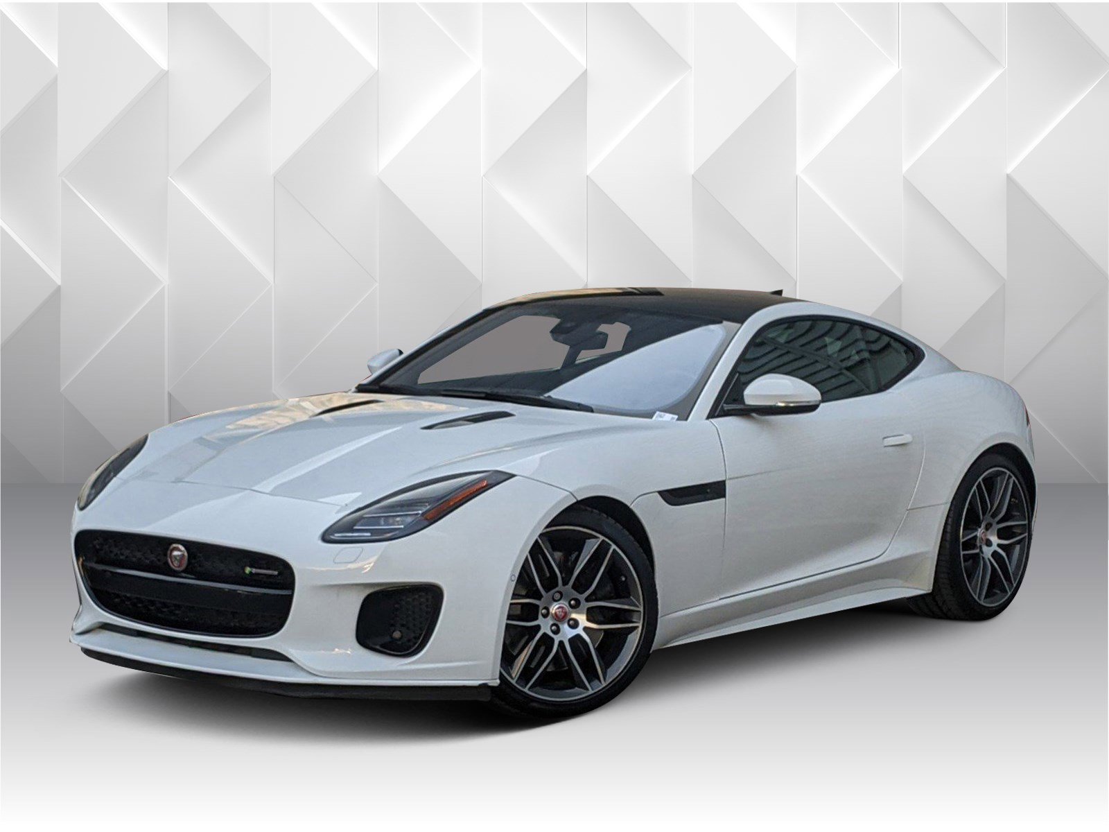 Jaguar F-Type R-Dynamic Wallpapers