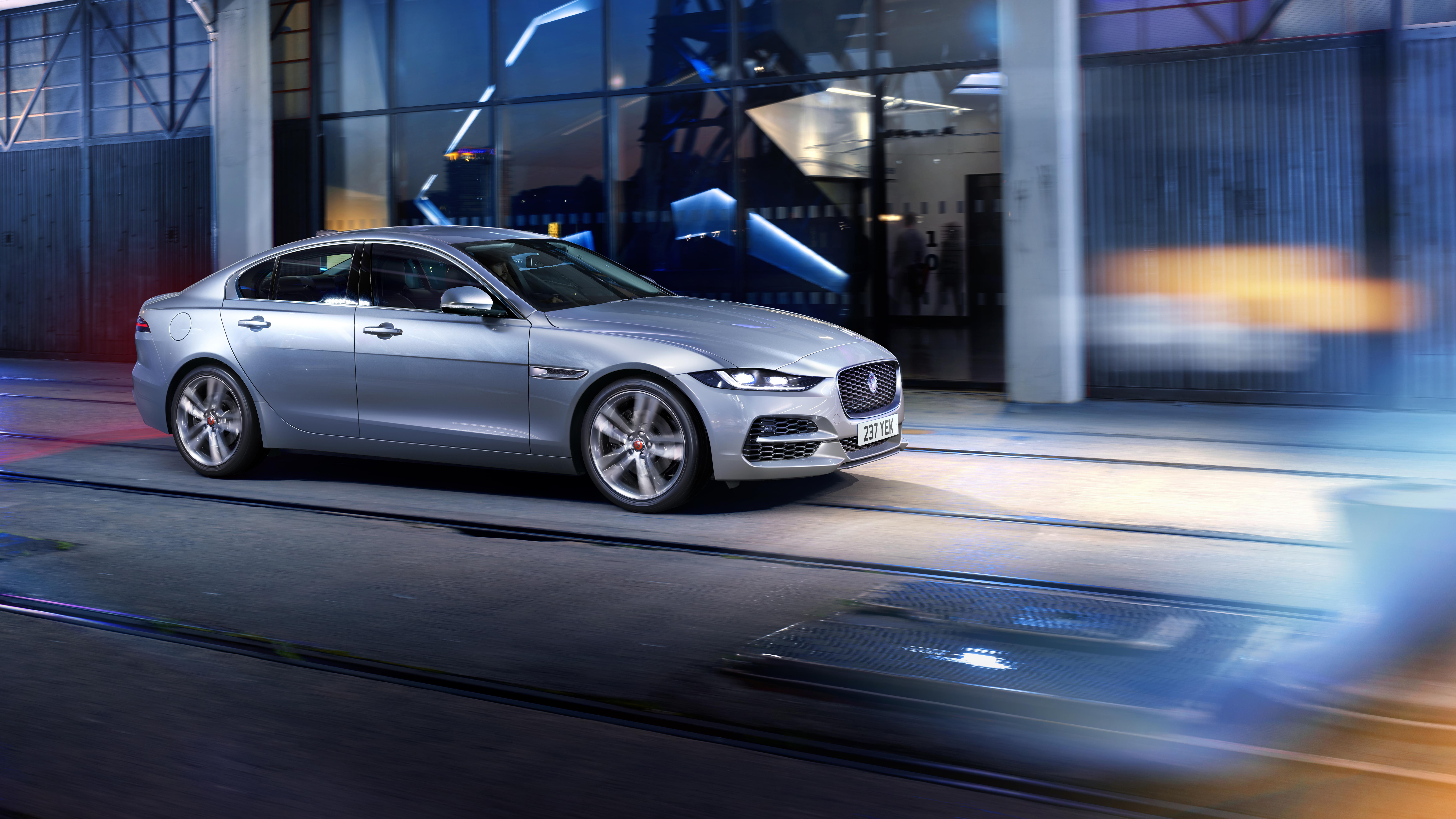 Jaguar Xe P300 Awd Wallpapers