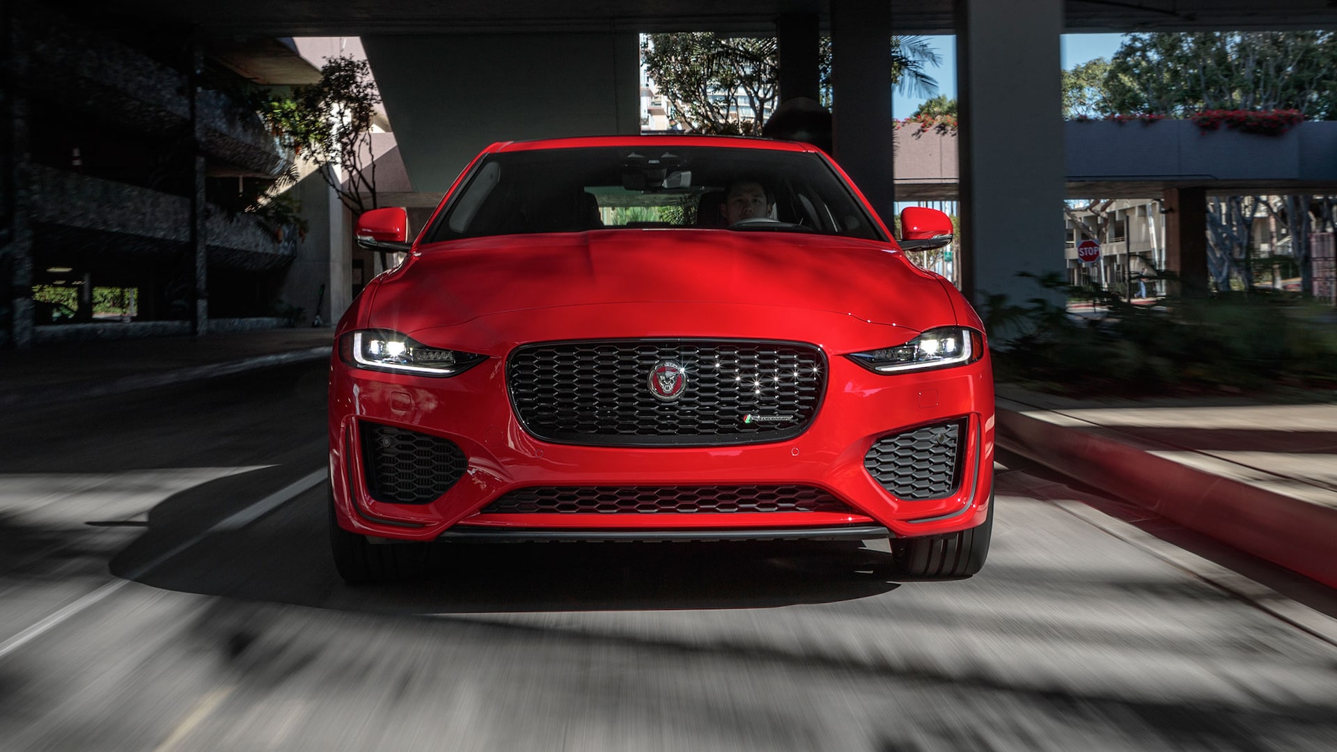 Jaguar Xe P300 Awd Wallpapers