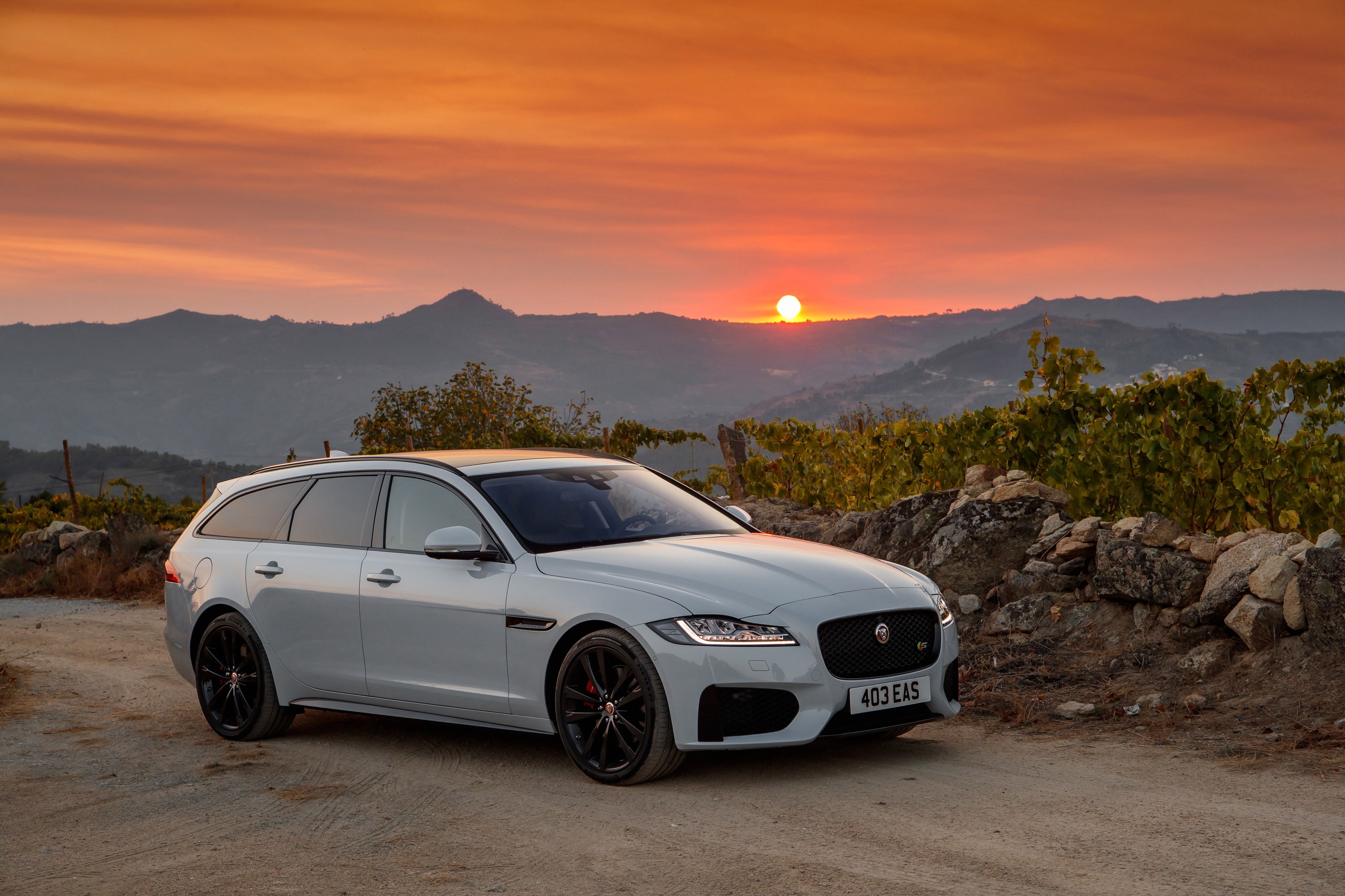 Jaguar Xfr-S Sportbrake Wallpapers