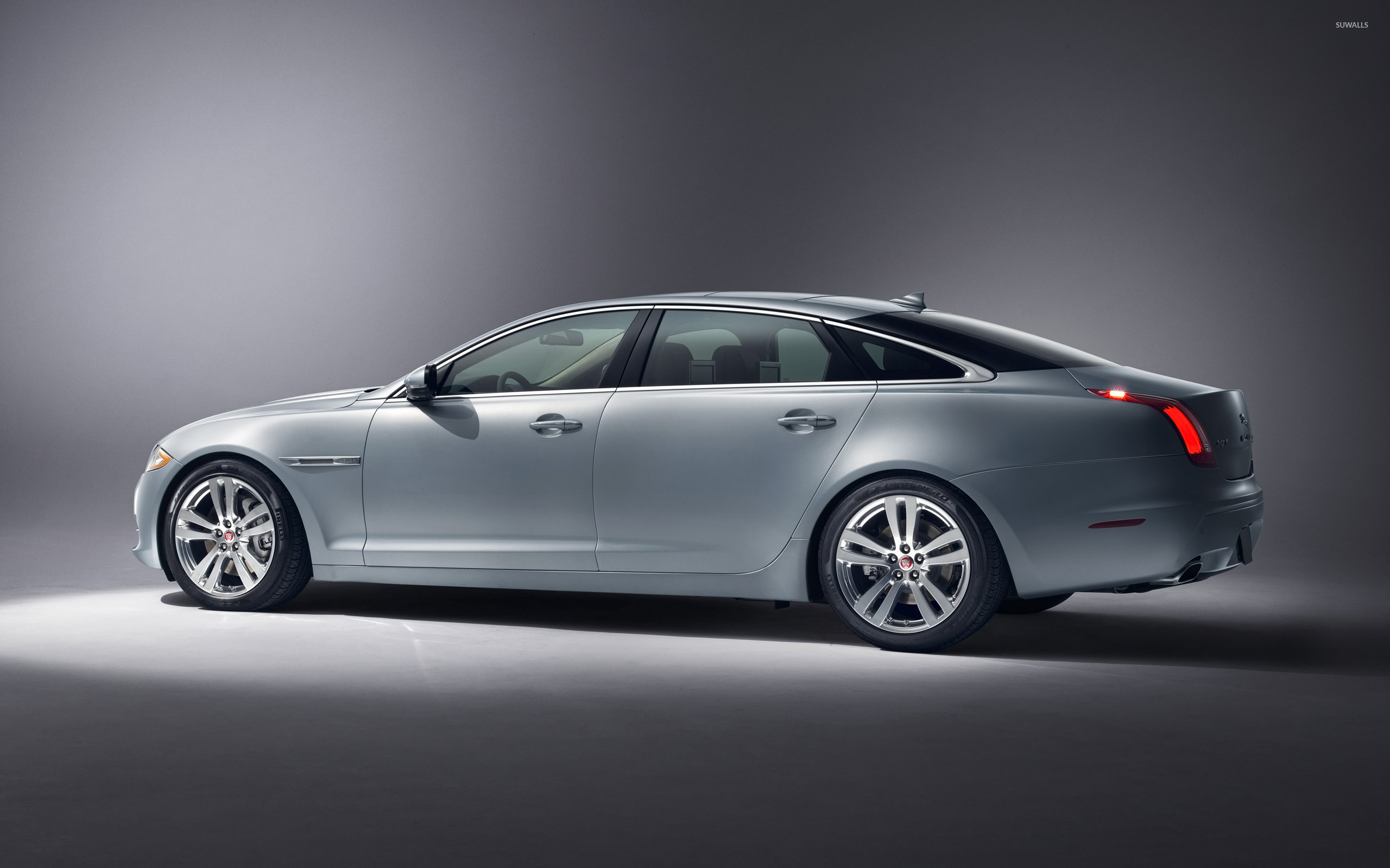 Jaguar Xj Wallpapers