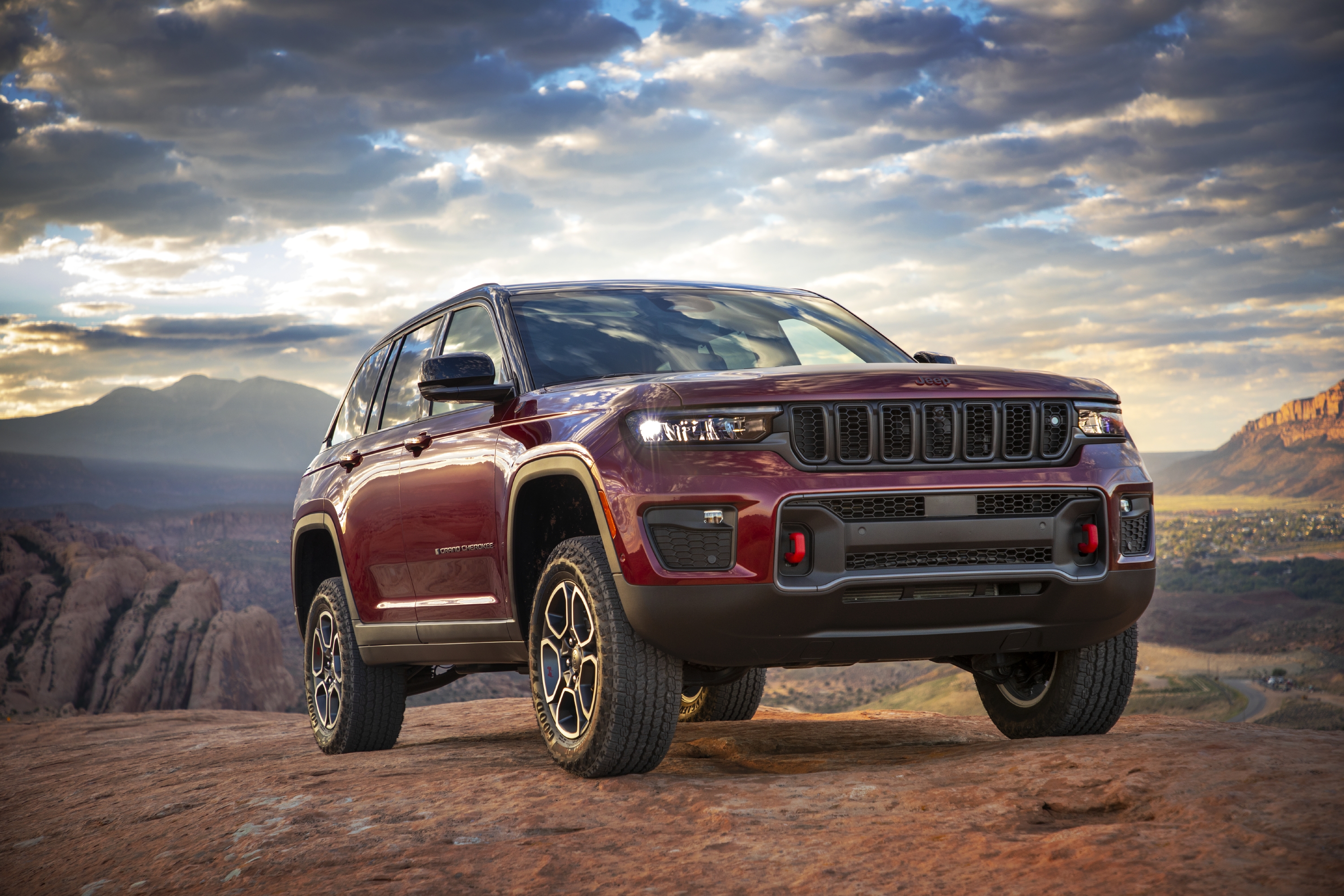 Jeep Trailhawk Wallpapers