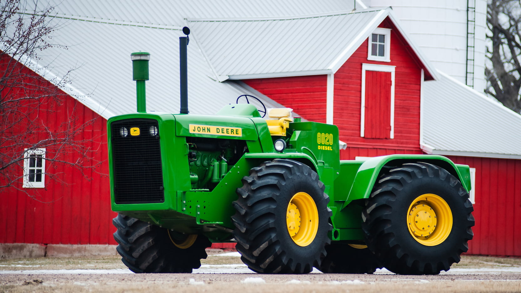 John Deere 8020 Wallpapers