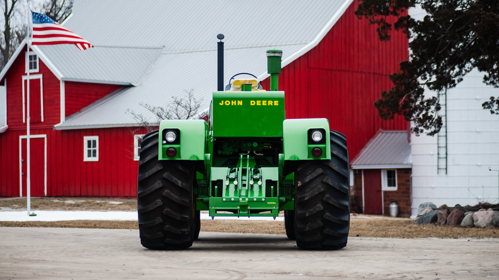 John Deere 8020 Wallpapers