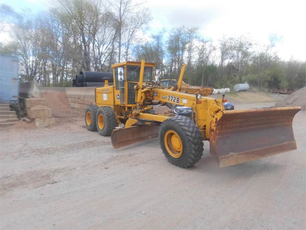 John Deere Grader Wallpapers