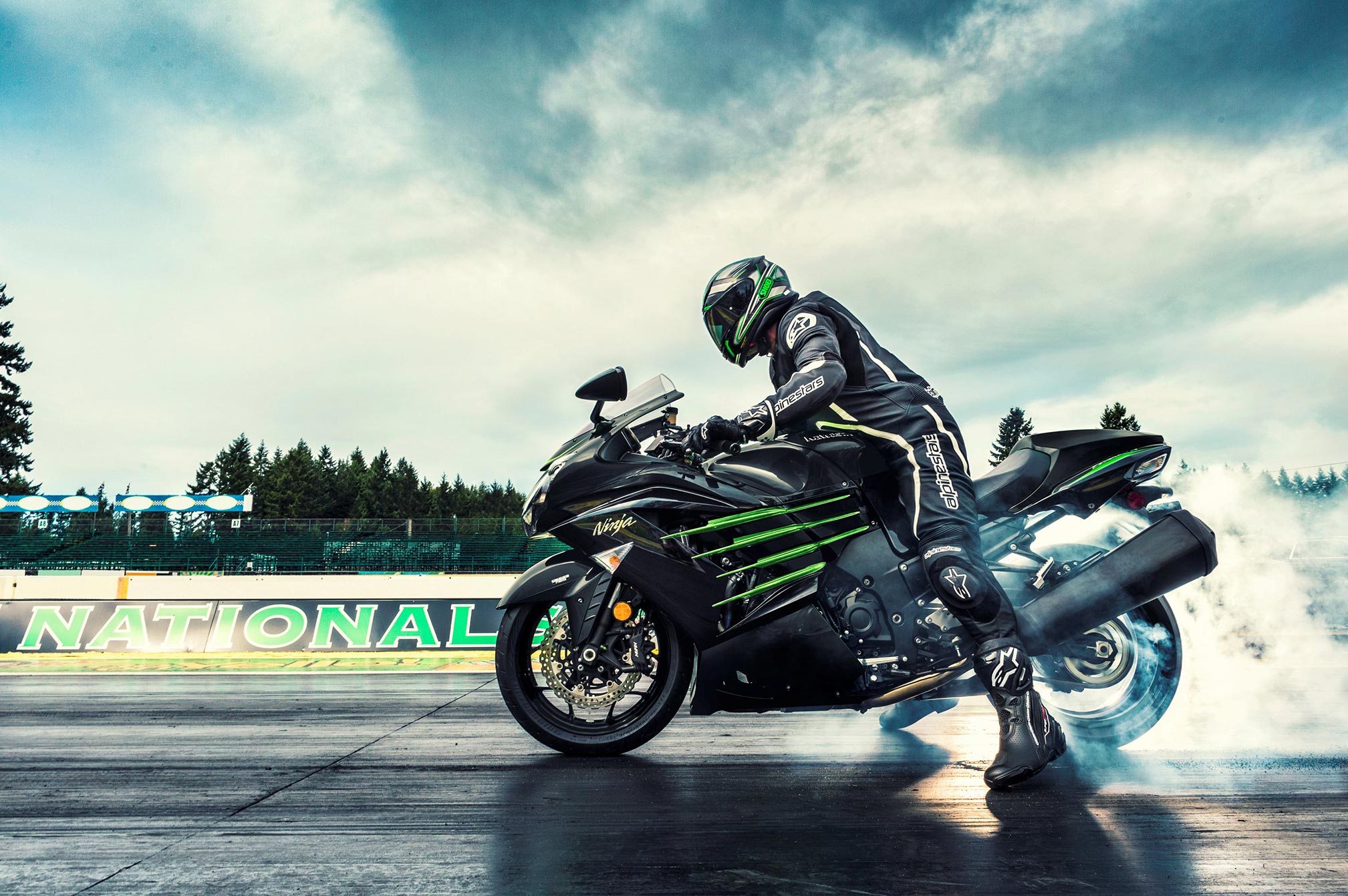 Kawasaki Zx14R Wallpapers