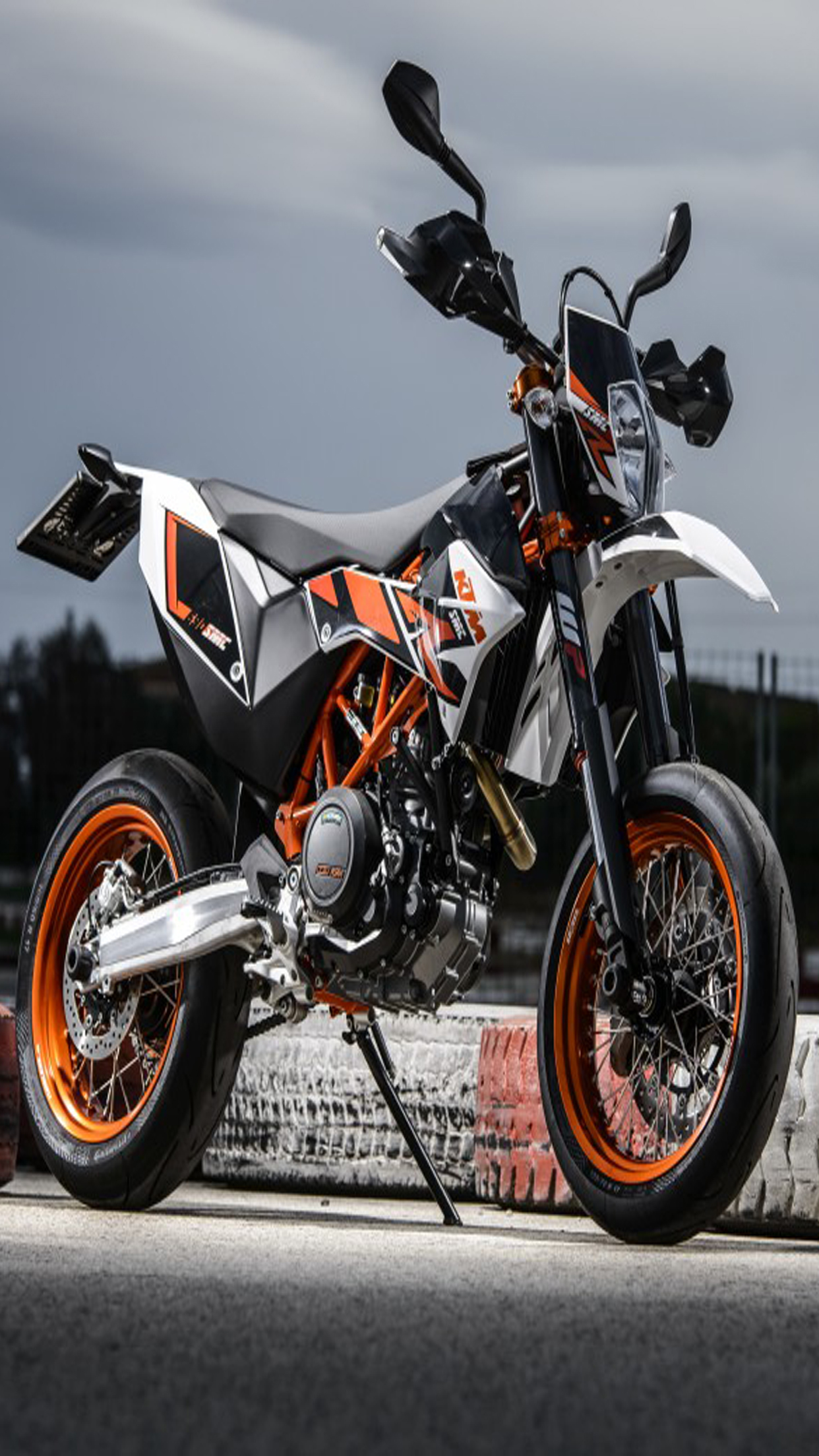 Ktm 690 Wallpapers