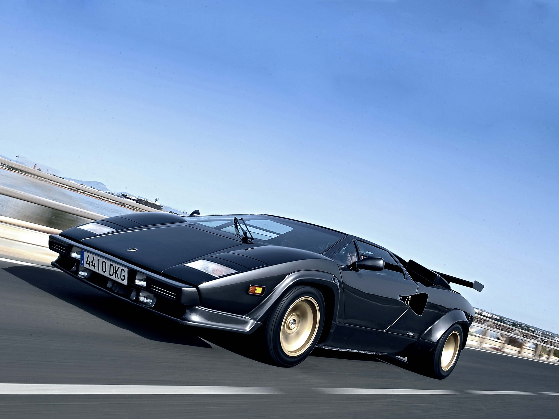 Lamborghini Countach Wallpapers