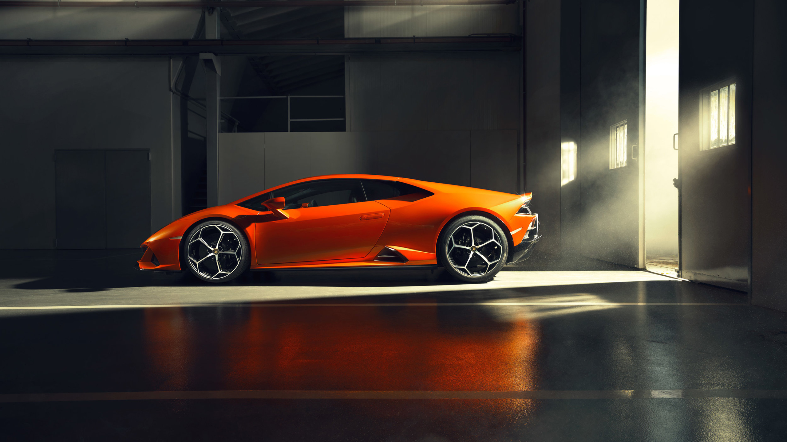 Lamborghini Huracan Evo Wallpapers