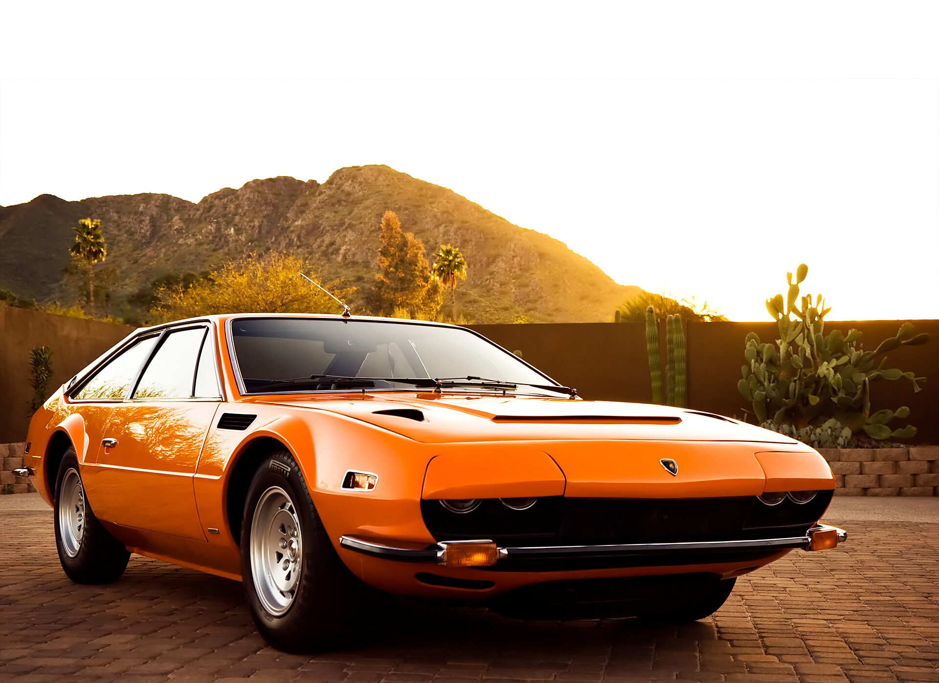 Lamborghini Jarama Wallpapers