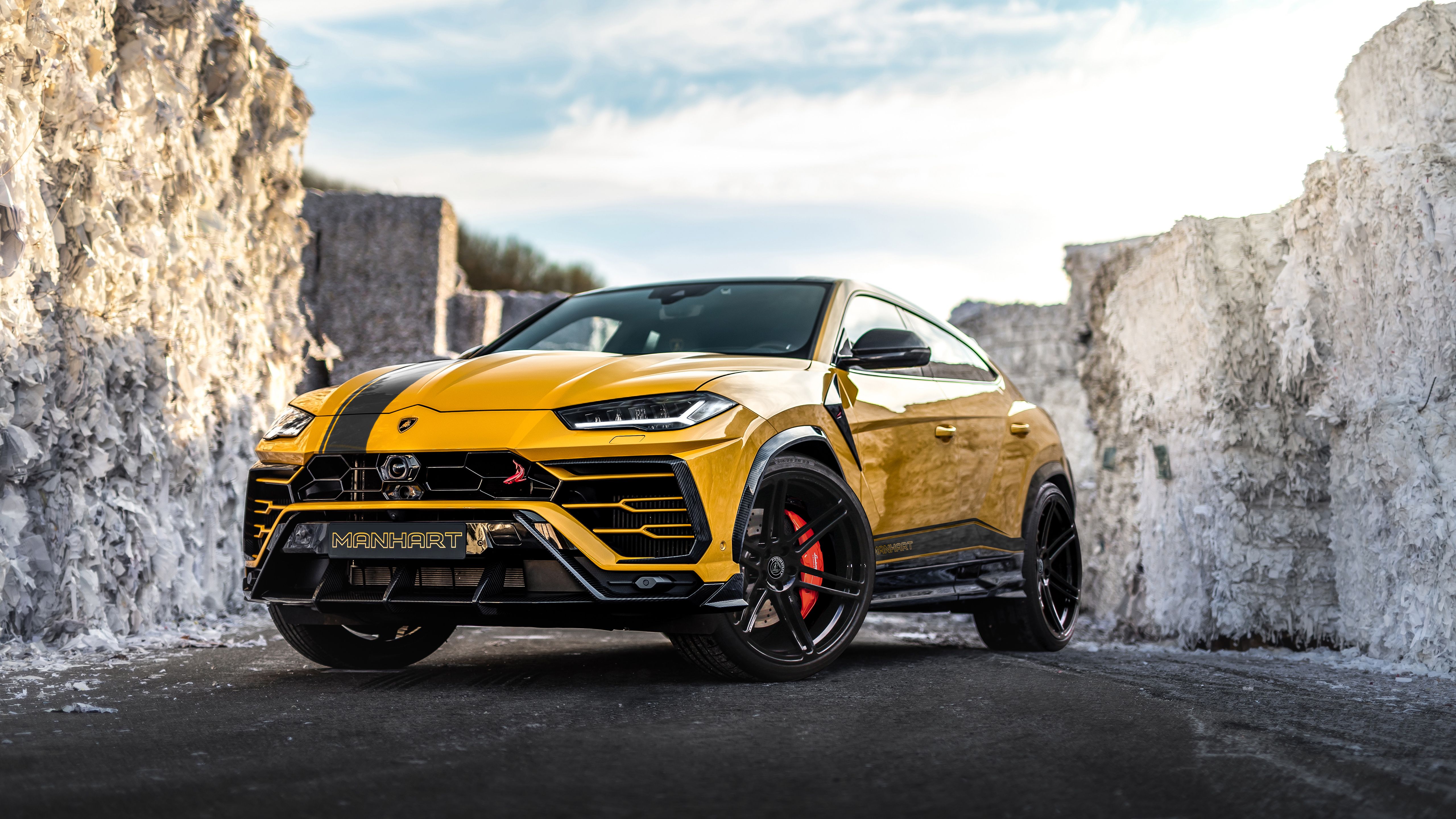 Lamborghini Urus Wallpapers