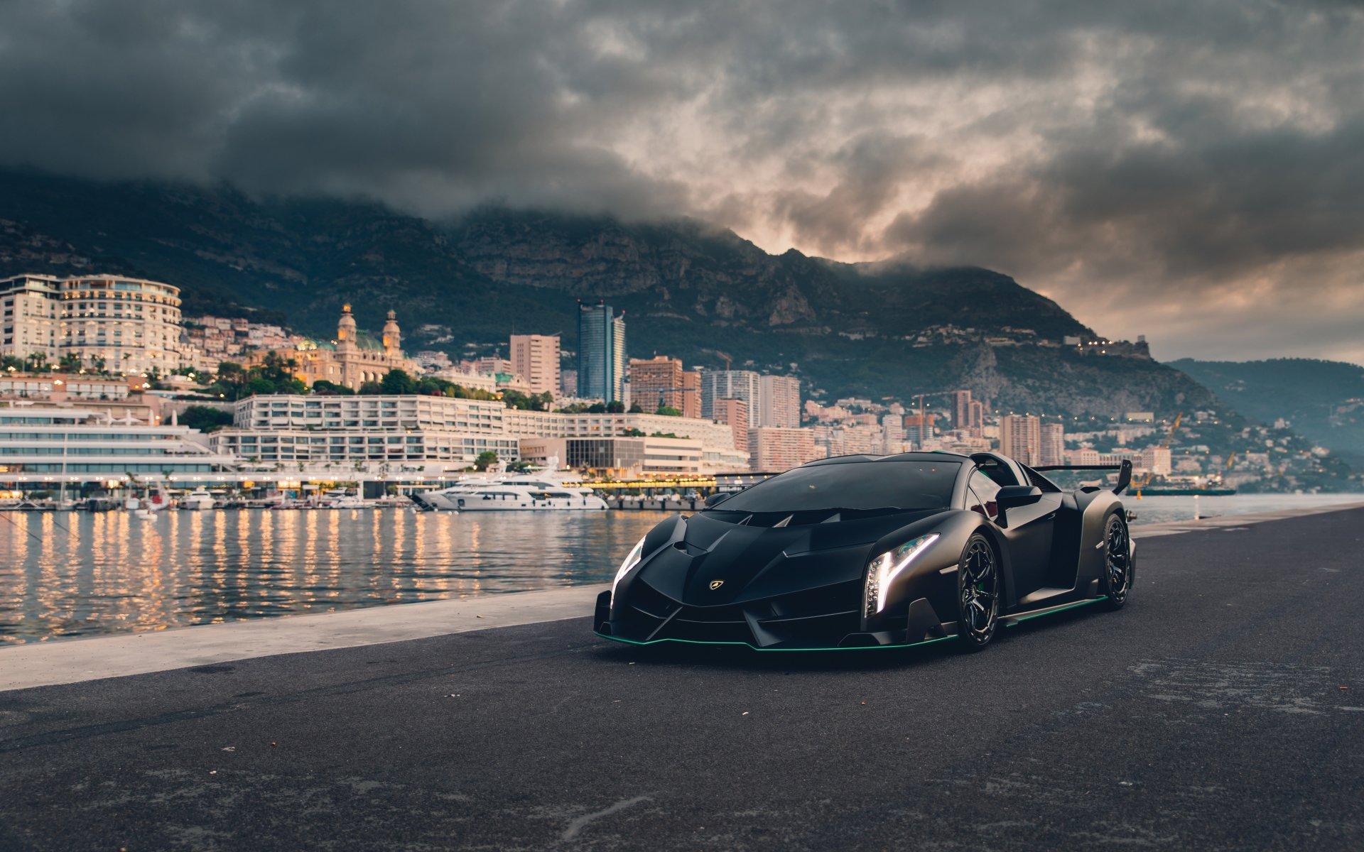 Lamborghini Veneno Wallpapers