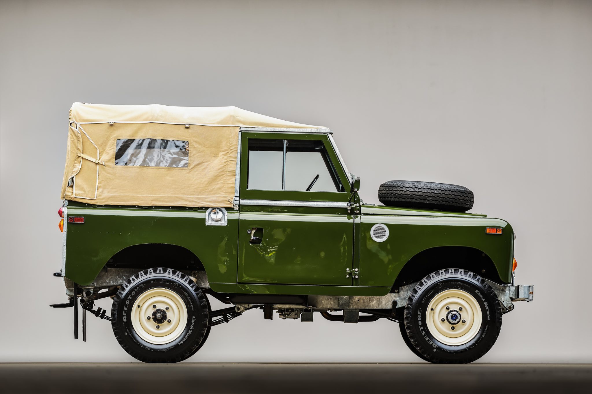 Land Rover 88 Series Iia Wallpapers