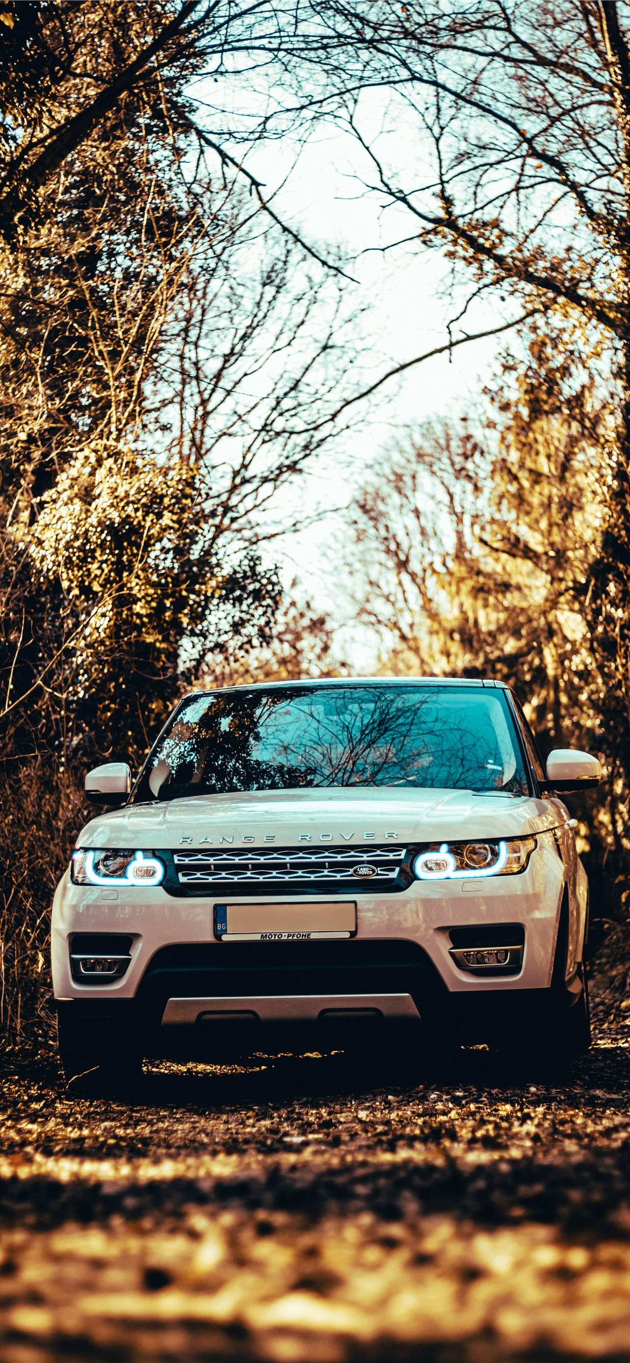 Land Rover Logo Wallpapers