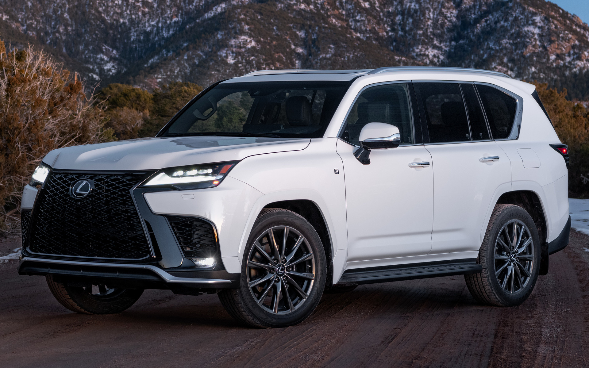 Lexus Lx Wallpapers