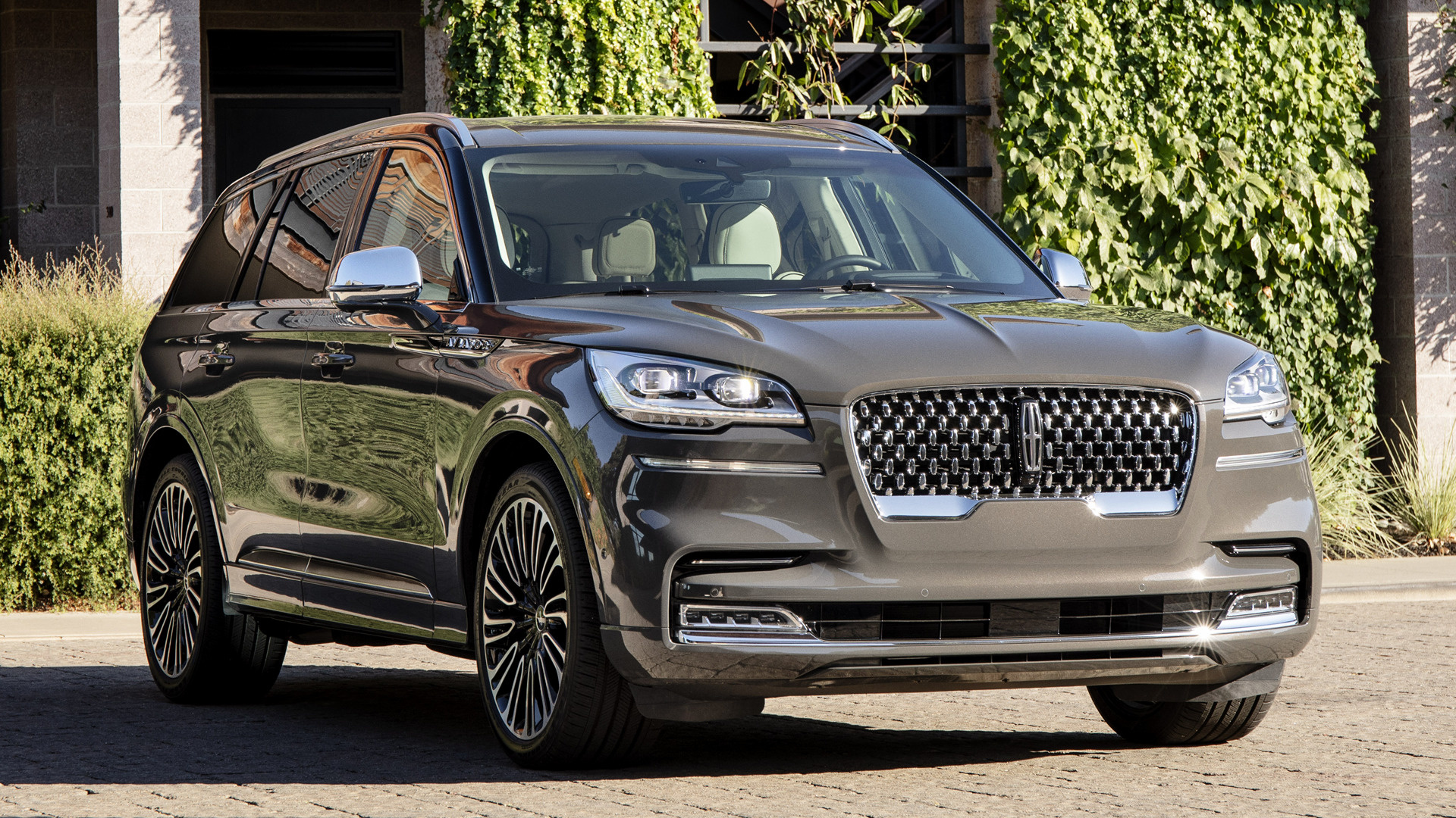 Lincoln Aviator Black Label Wallpapers