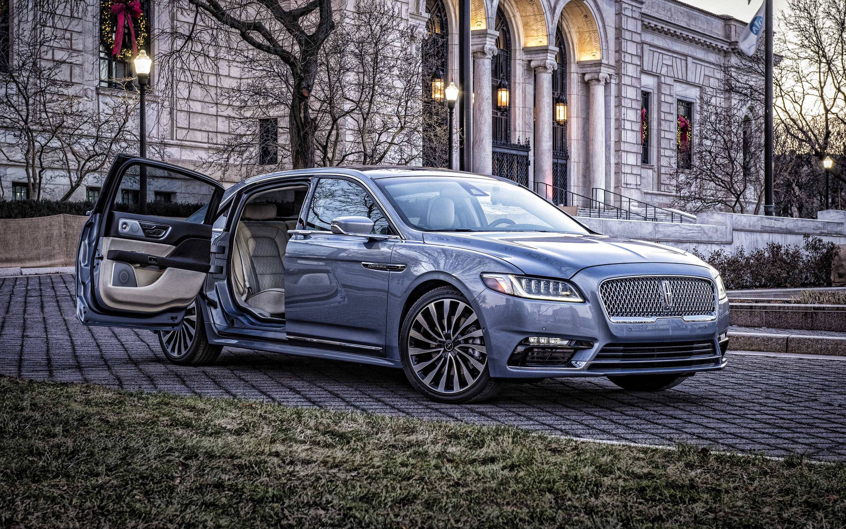 Lincoln Continental Wallpapers